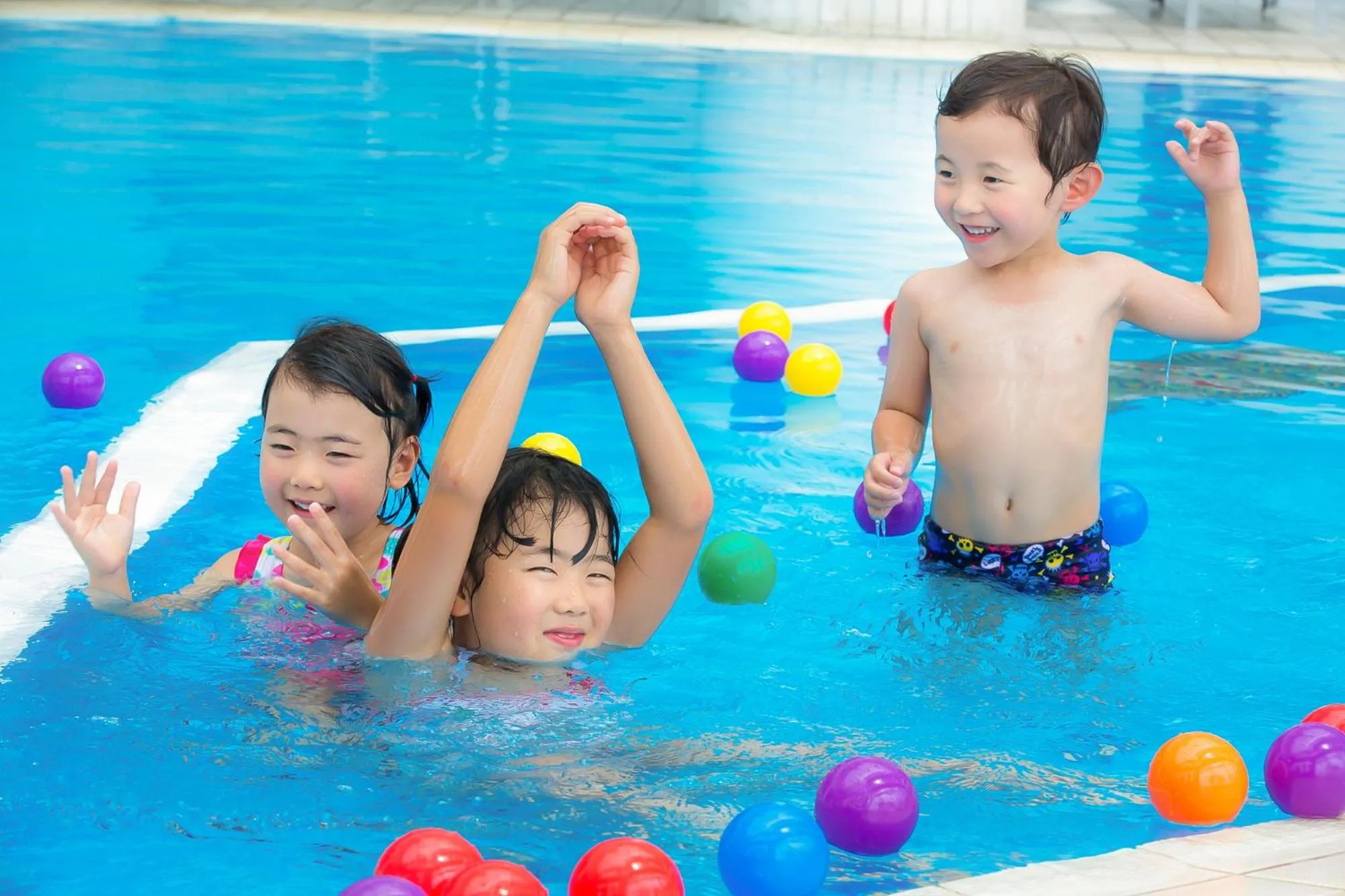 Swimming pool in Hotel Katara Resort & Spa