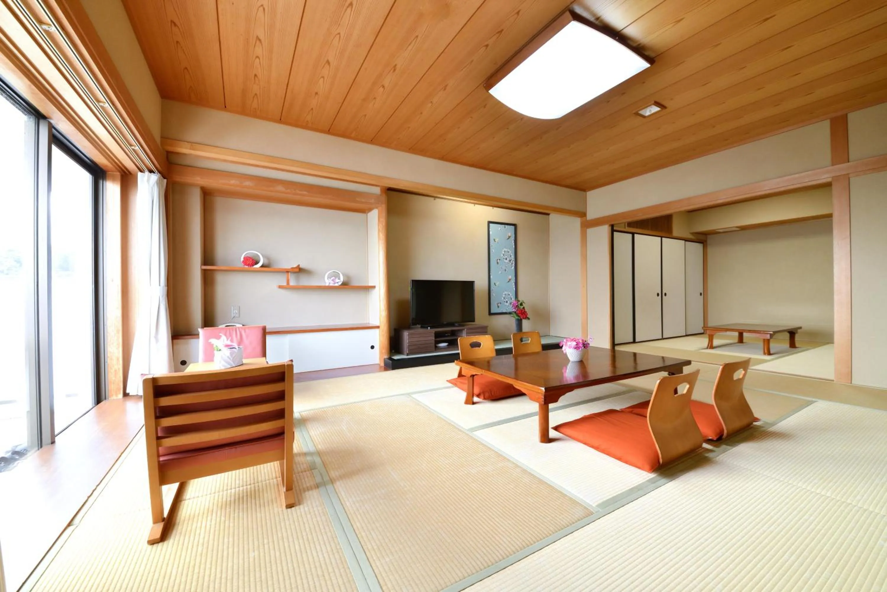 Hotel Katara Resort & Spa