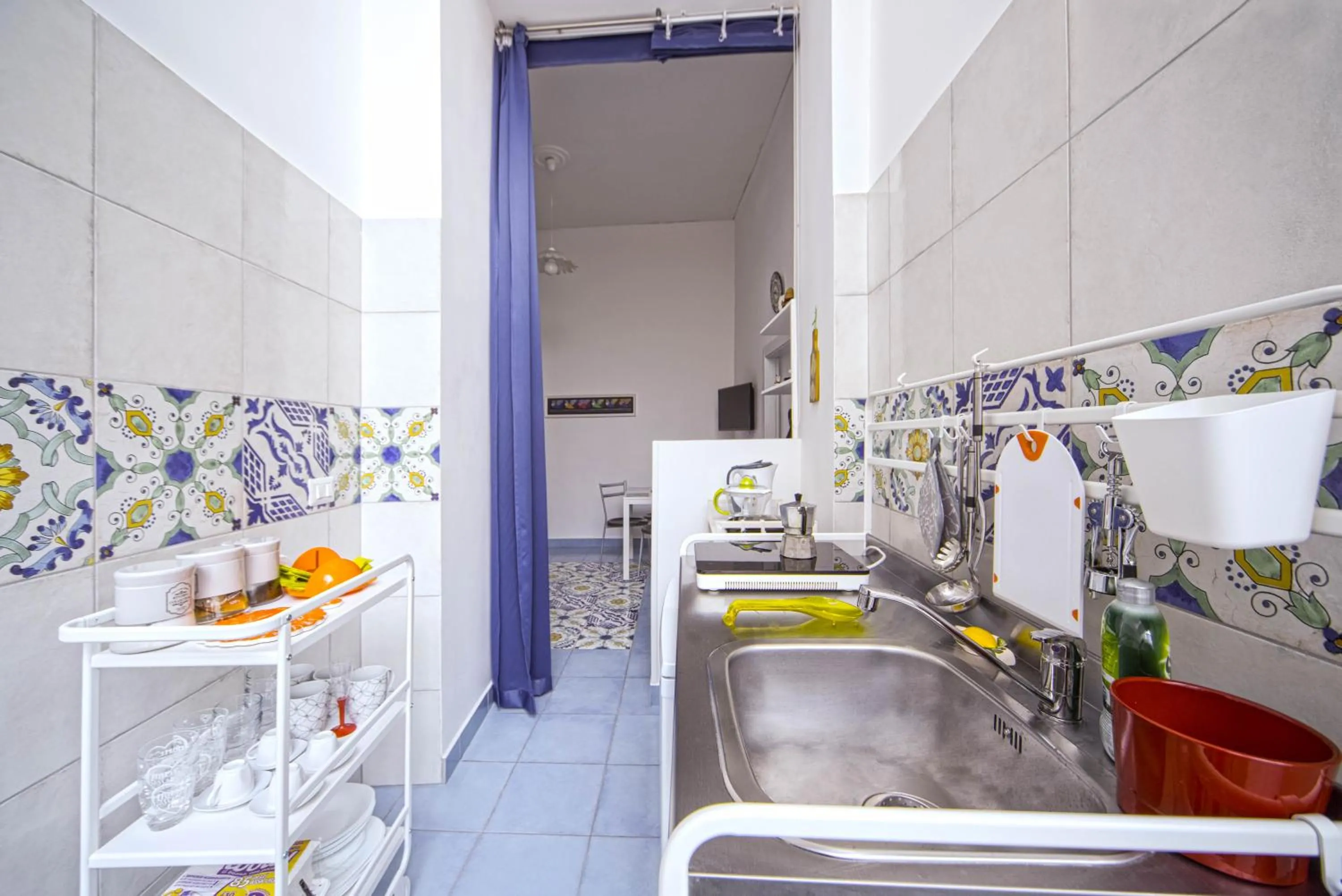 Kitchen or kitchenette in GOCCE VILLAS - Il Limoncello Historical center of Naples