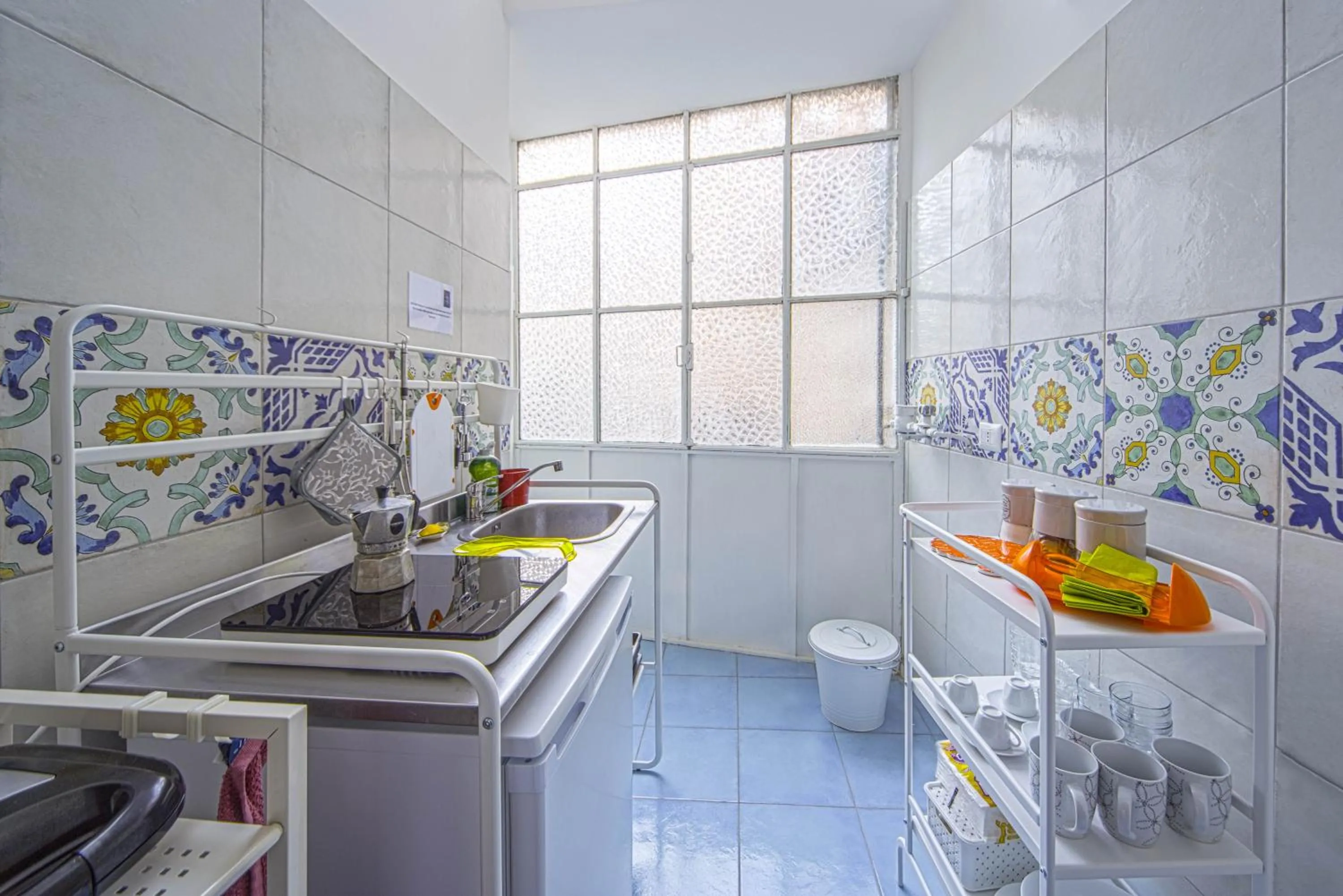 Kitchen or kitchenette in GOCCE VILLAS - Il Limoncello Historical center of Naples
