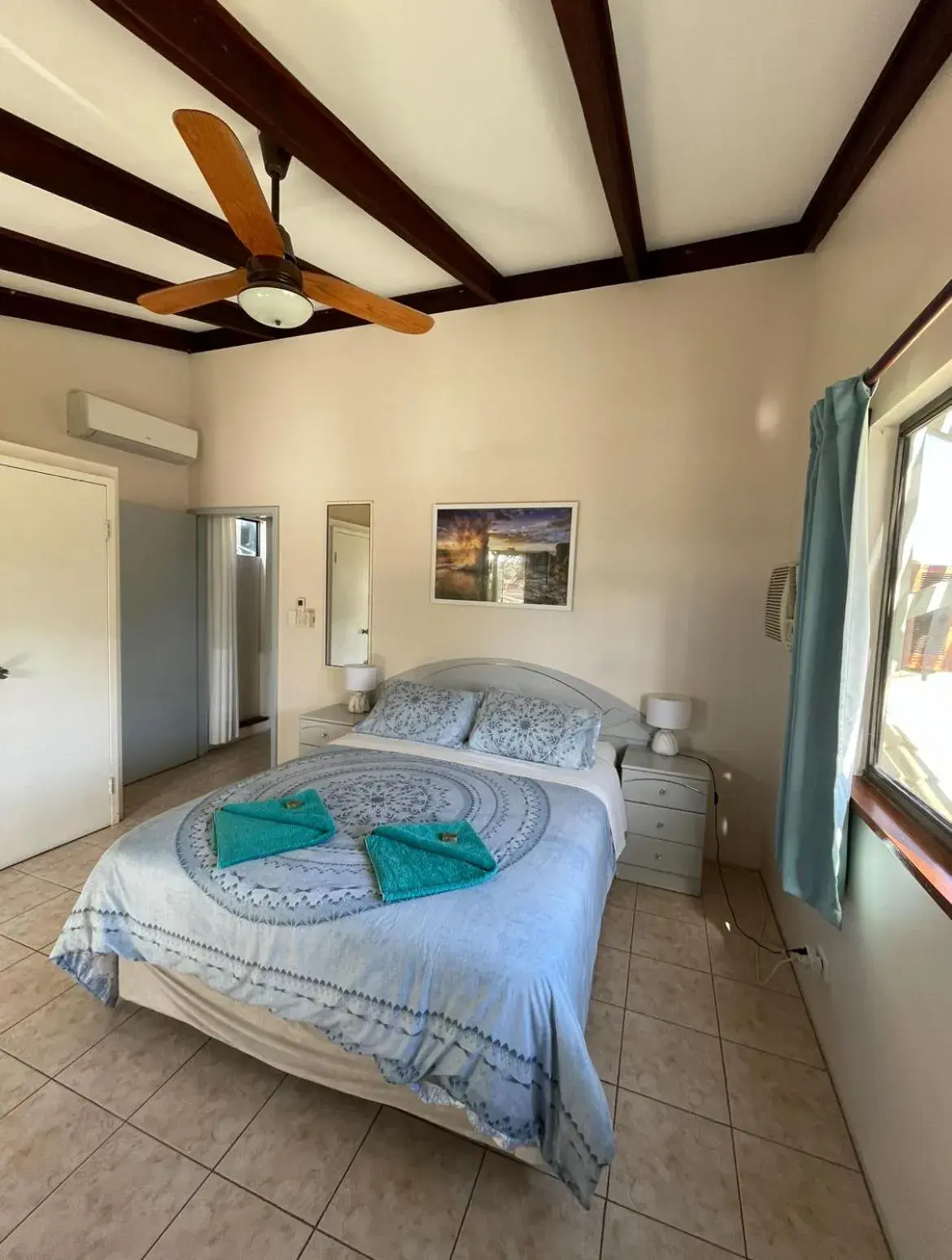 Two-Bedroom Two-Story Villa with Balcony in Wildsights Villas Two-Bedroom Two-Story Villa with Balcony in Wildsights Villas