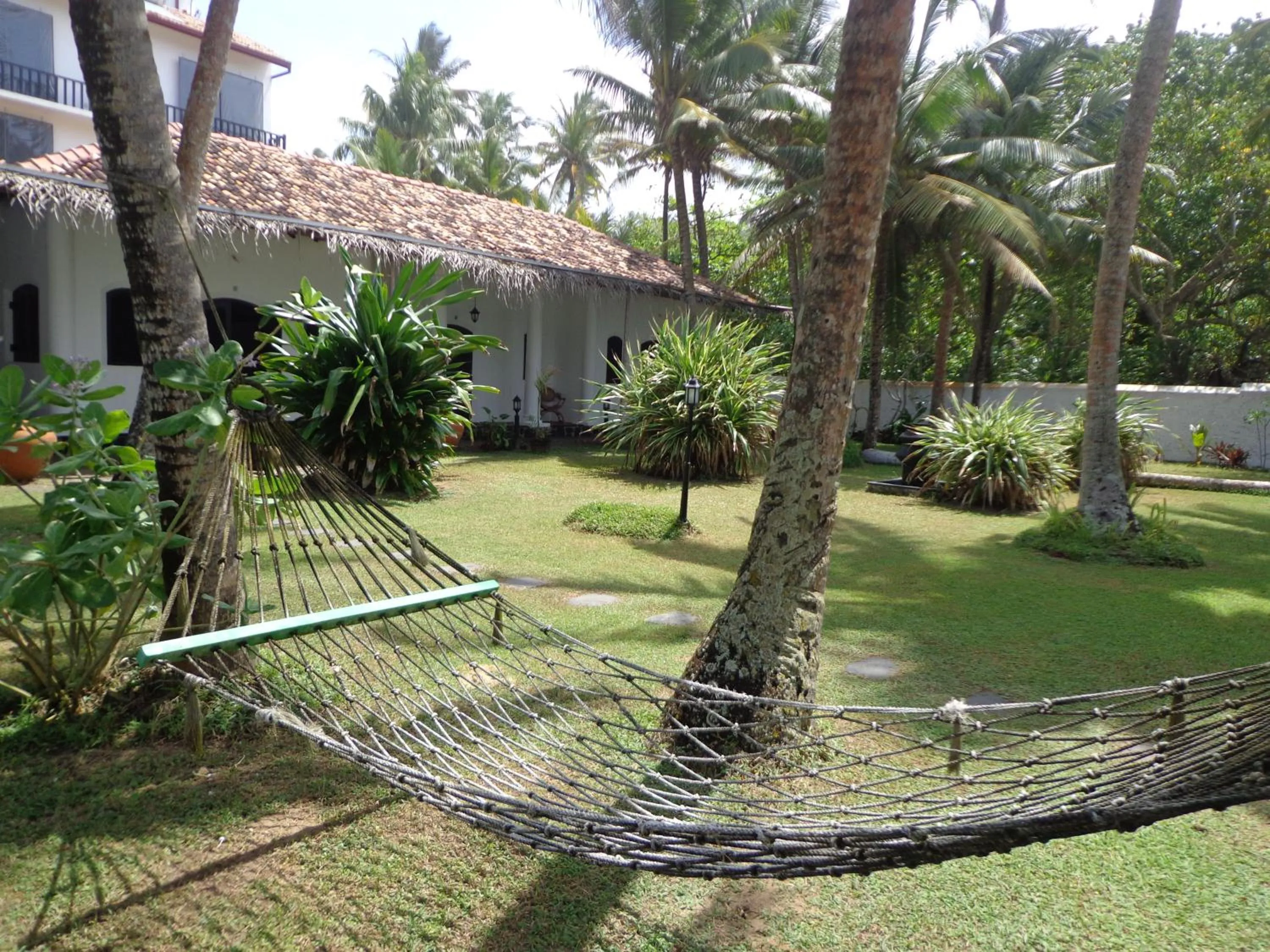 Garden in Villa Tissa Beach Resort