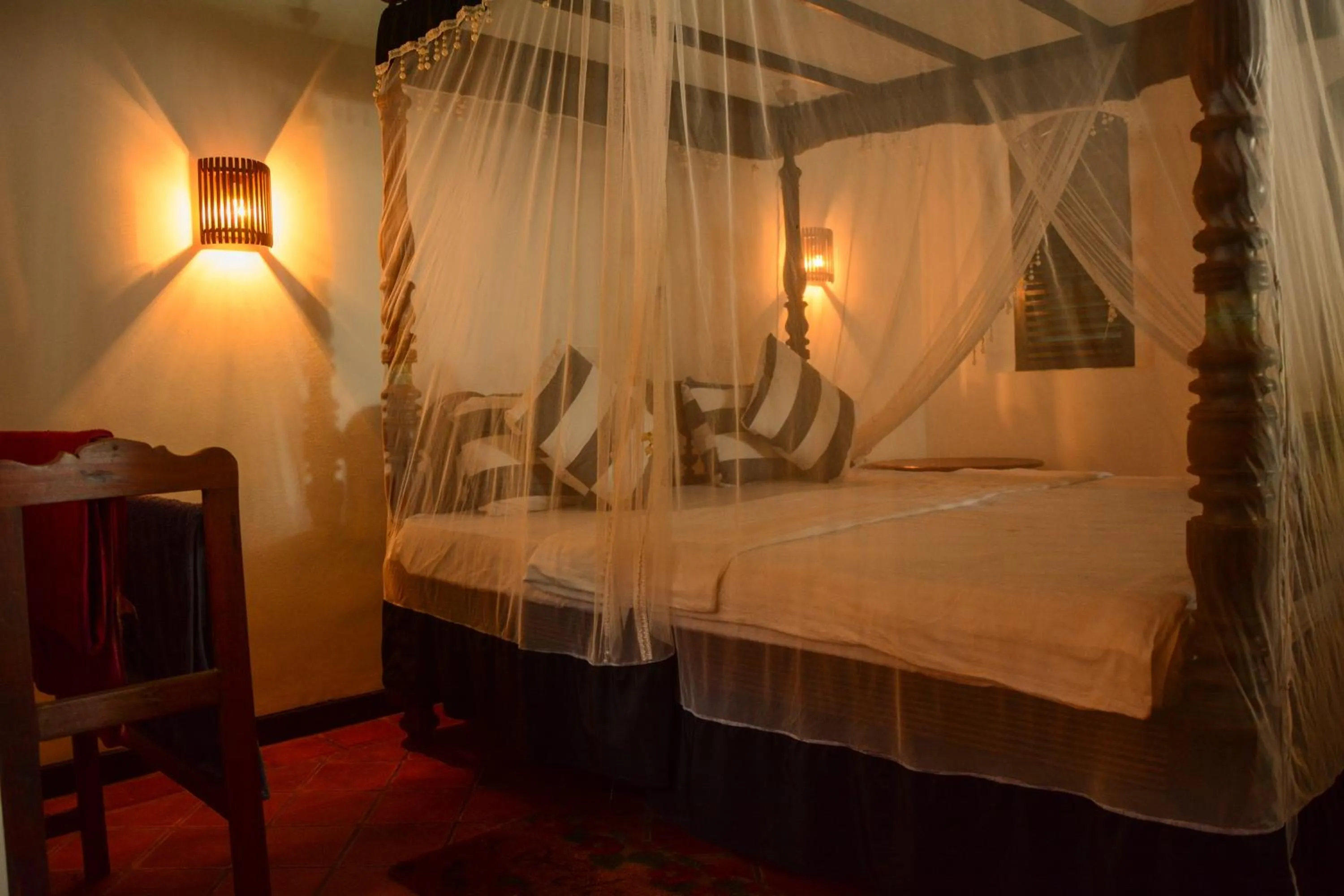 Bed in Villa Tissa Beach Resort