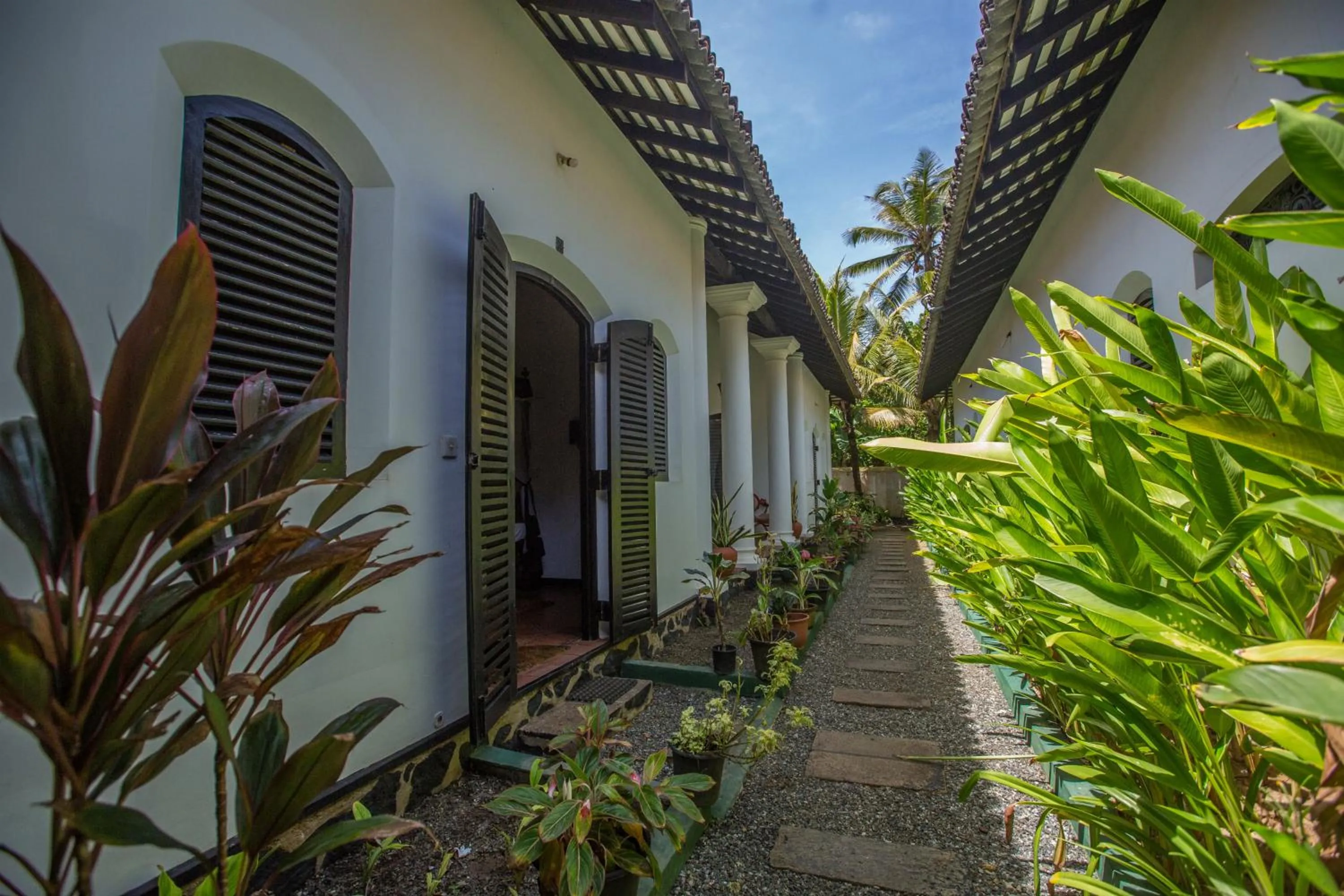 Garden view in Villa Tissa Beach Resort