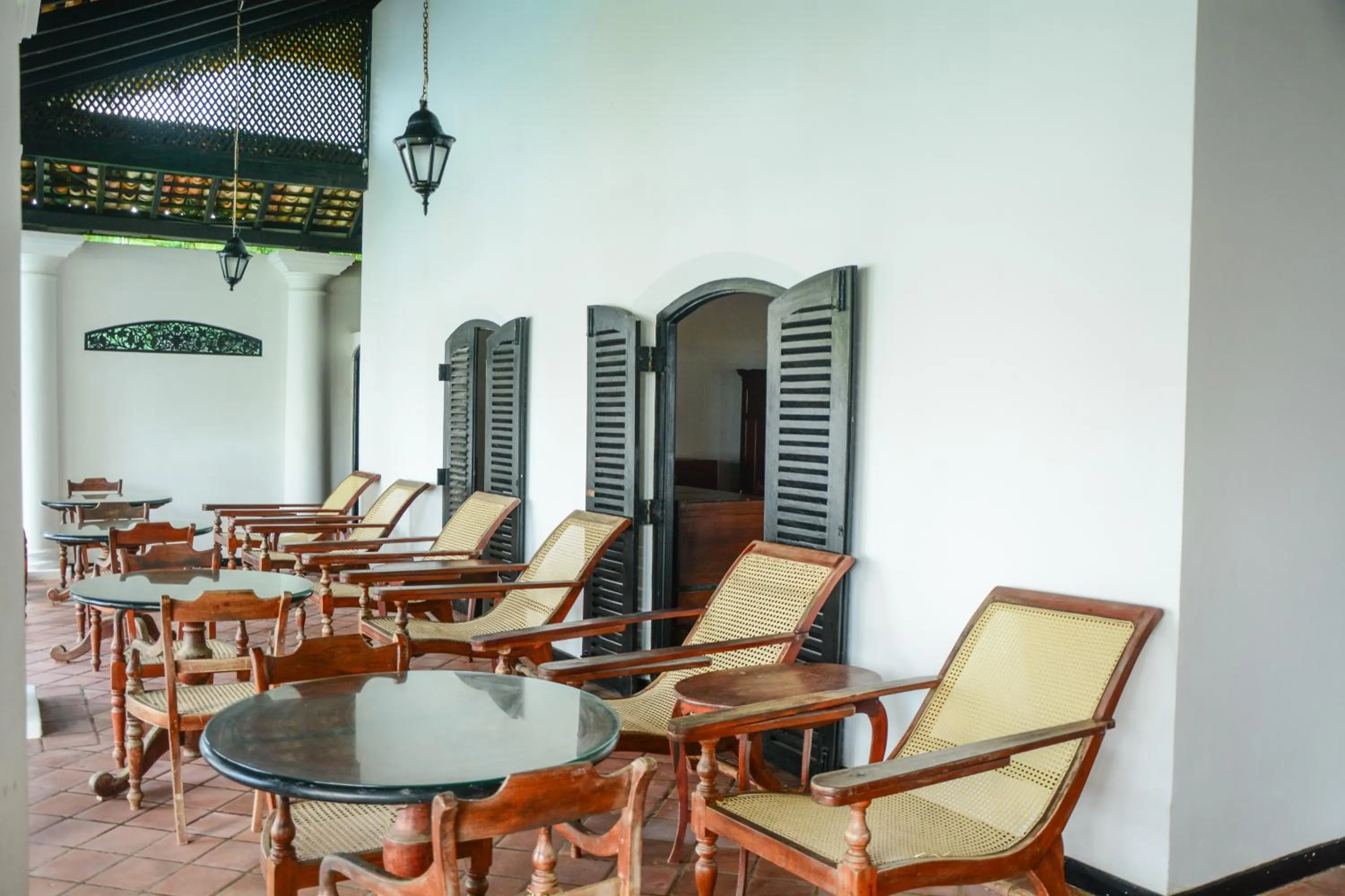 Restaurant/places to eat in Villa Tissa Beach Resort