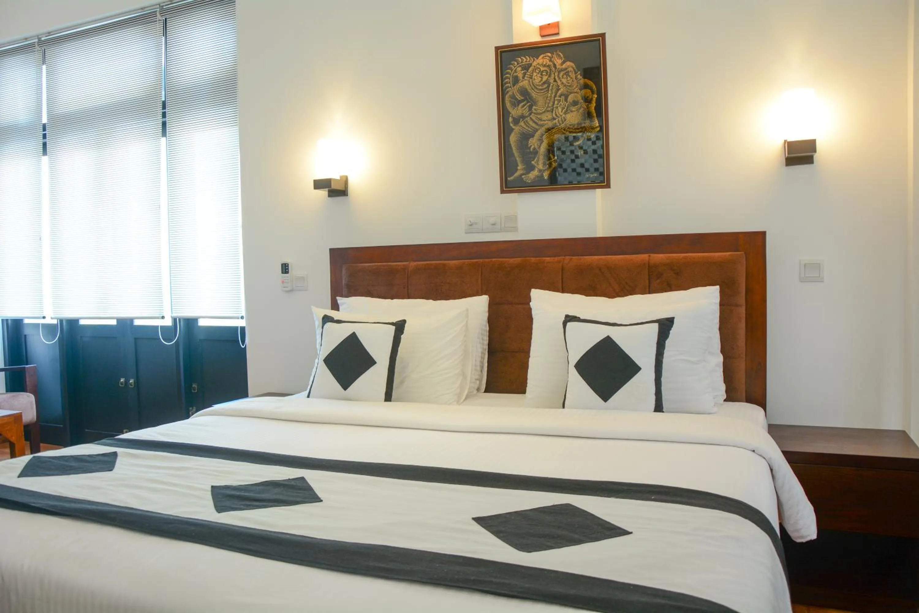 Bed in Villa Tissa Beach Resort