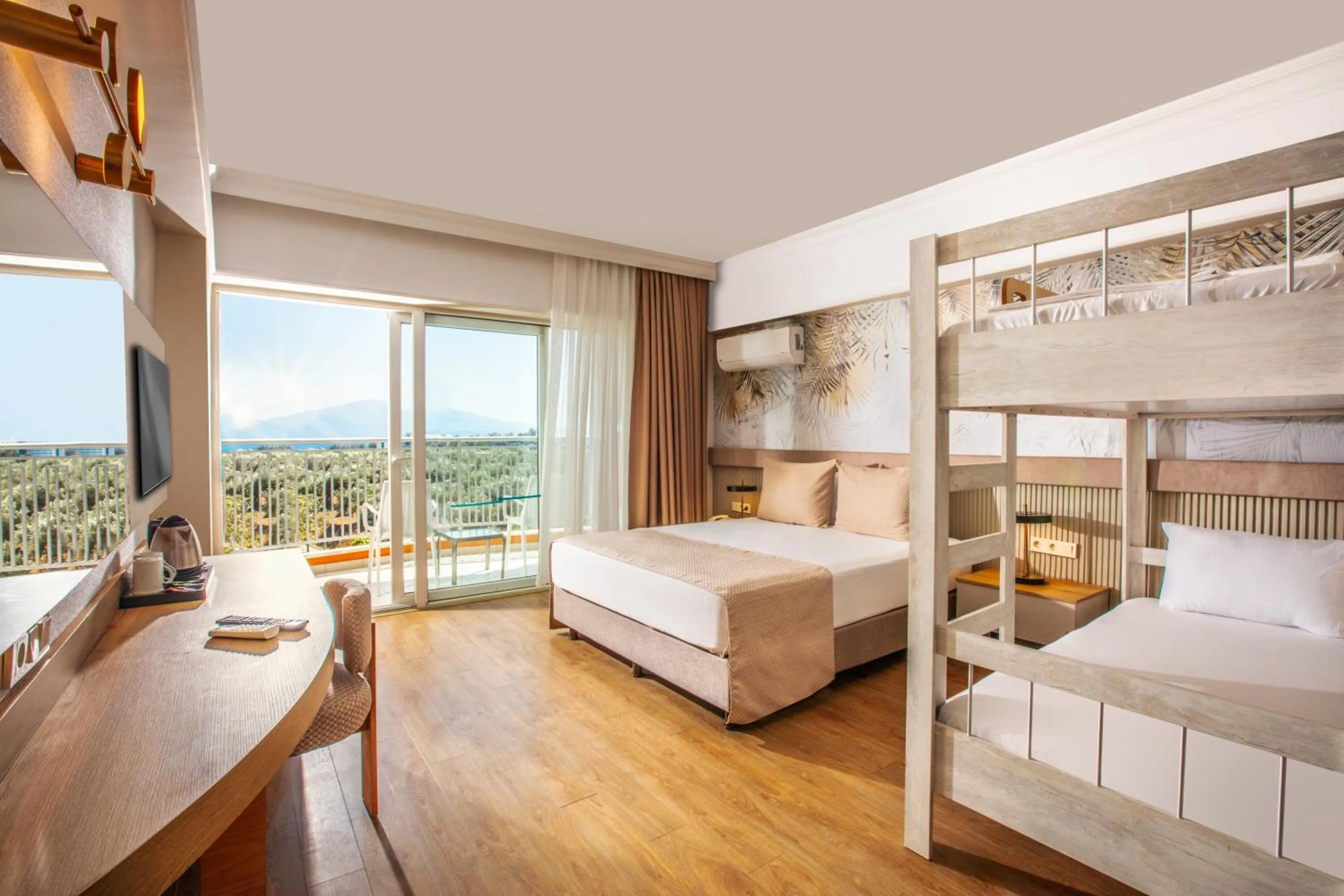 bunk bed, Bed in Palmin Hotel