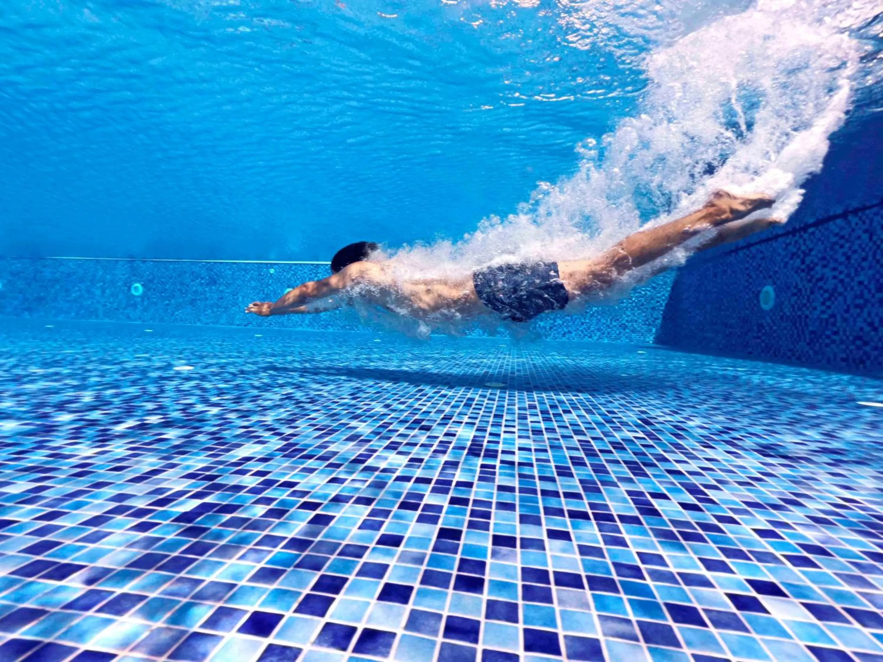 Swimming pool in Yacht Club