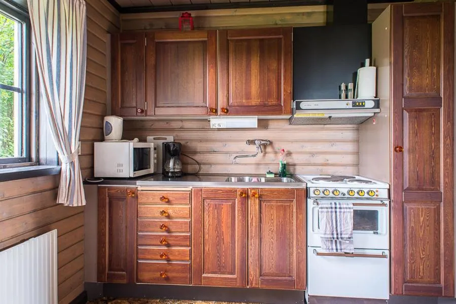 Kitchen or kitchenette in Backlund Boende i Dalarna