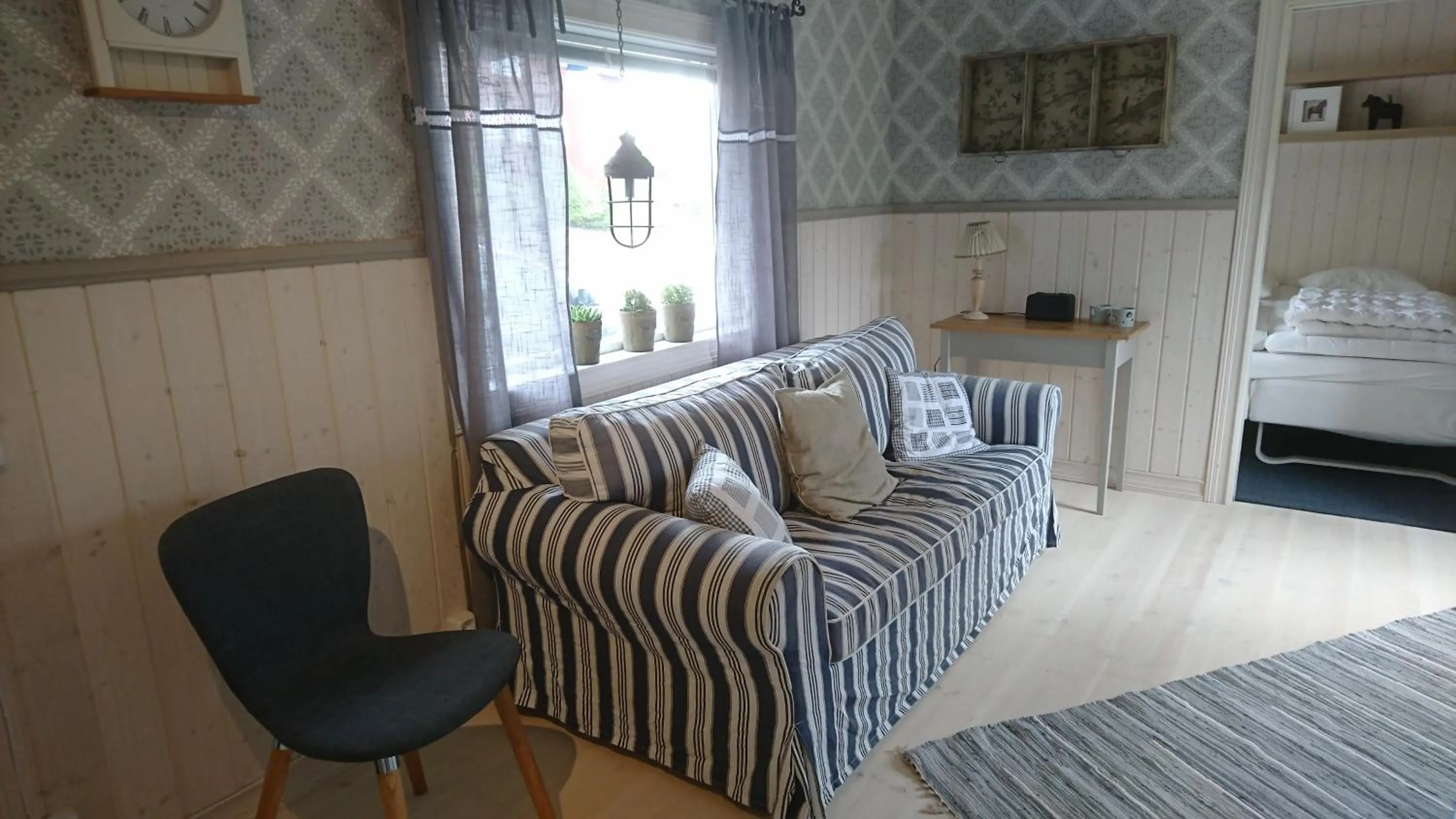 Property building, Bed in Backlund Boende i Dalarna