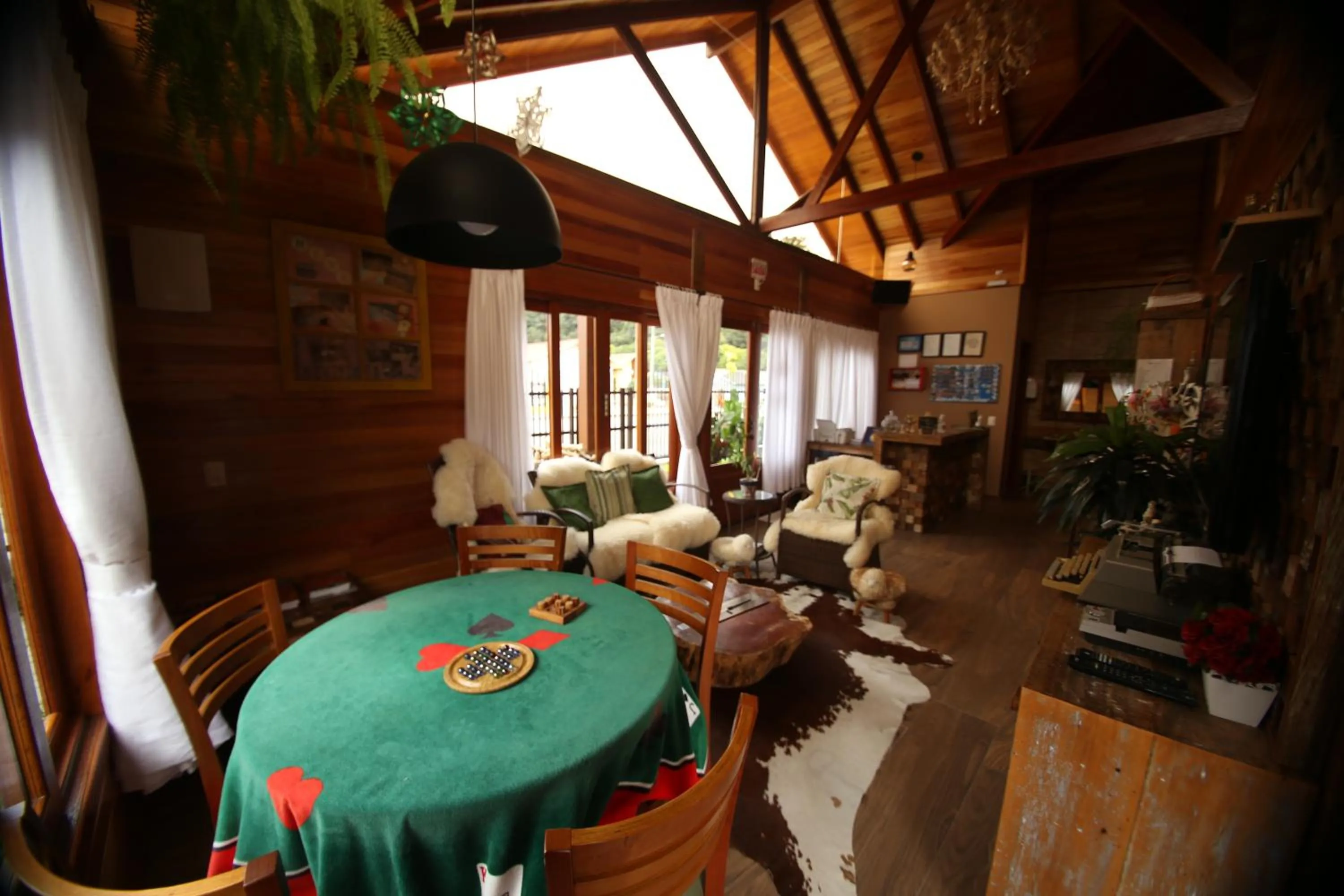 Living room in Pousada Vila dos Butias