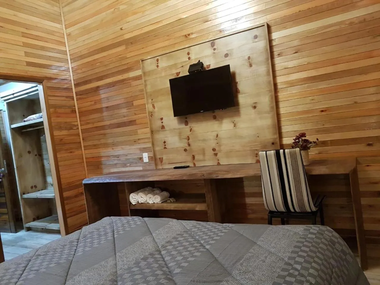 Photo of the whole room, Bed in Pousada Vila dos Butias