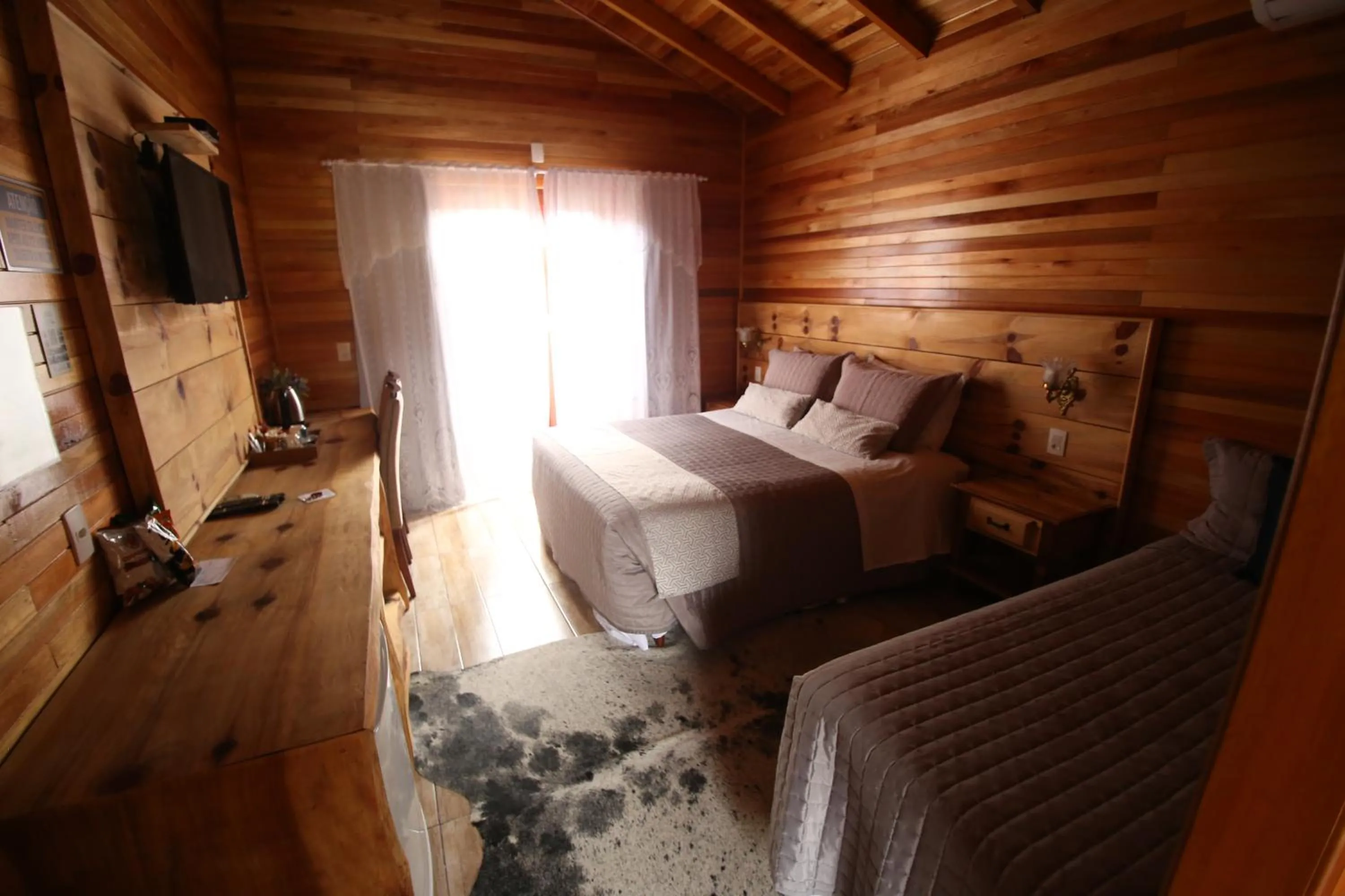 Photo of the whole room, Bed in Pousada Vila dos Butias