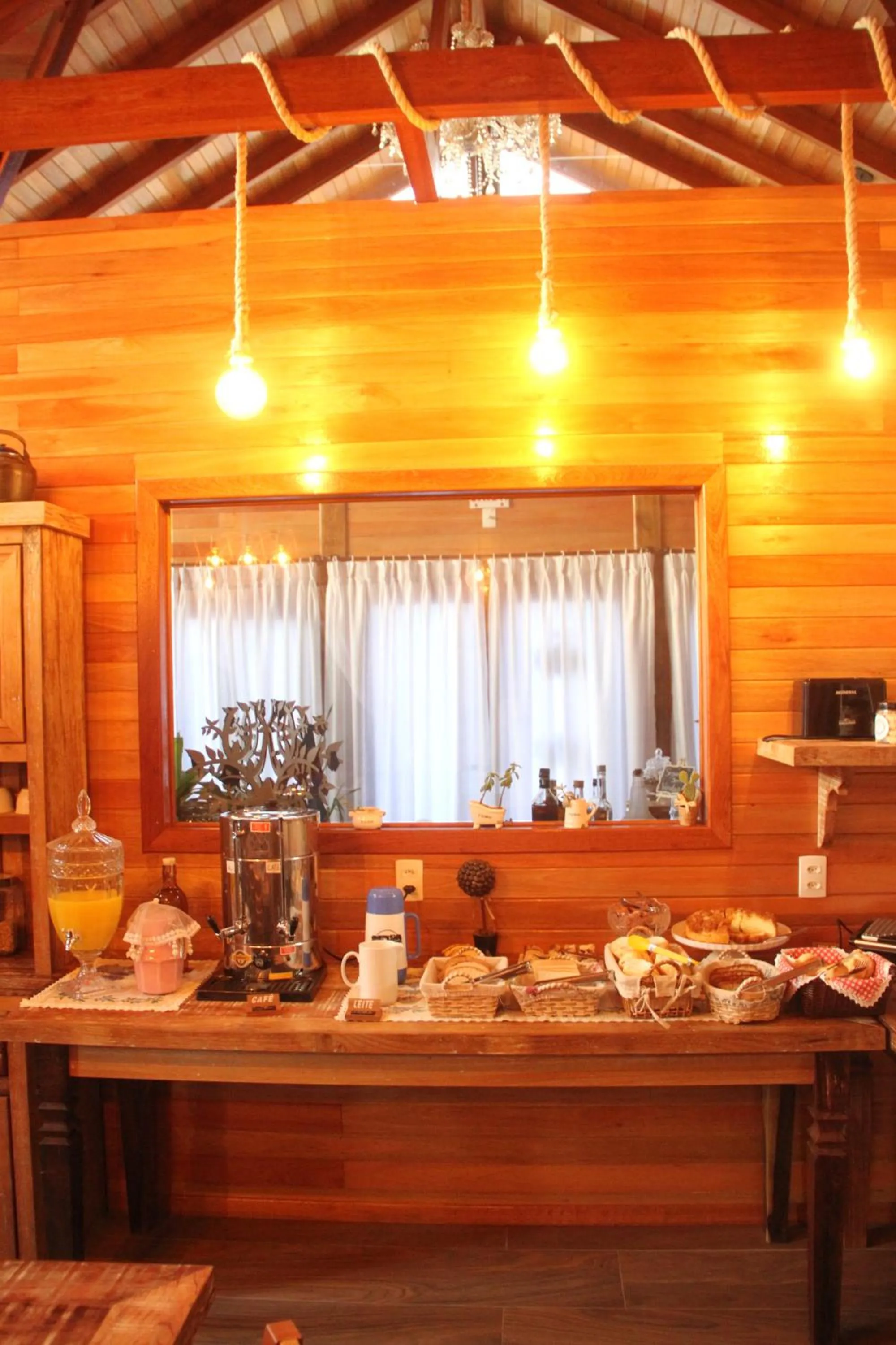 Breakfast in Pousada Vila dos Butias
