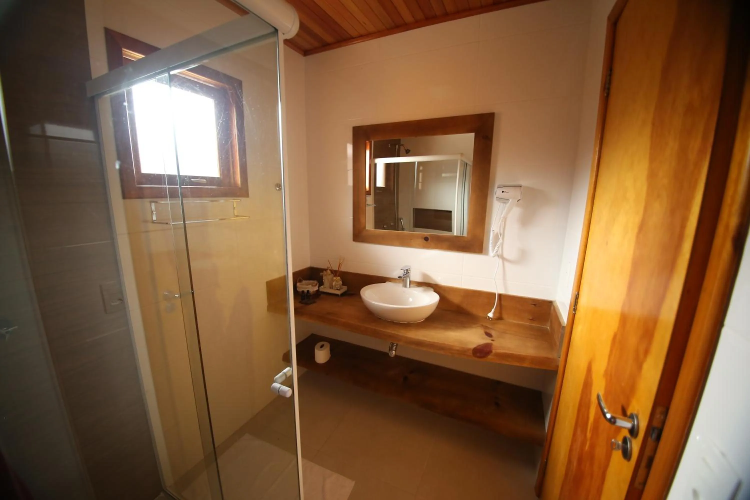 Bathroom in Pousada Vila dos Butias
