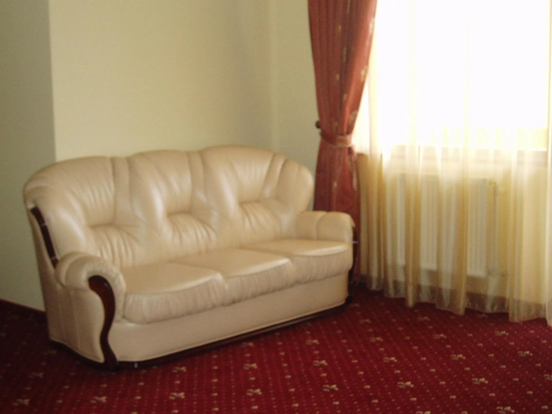 Seating area in Duet Plus