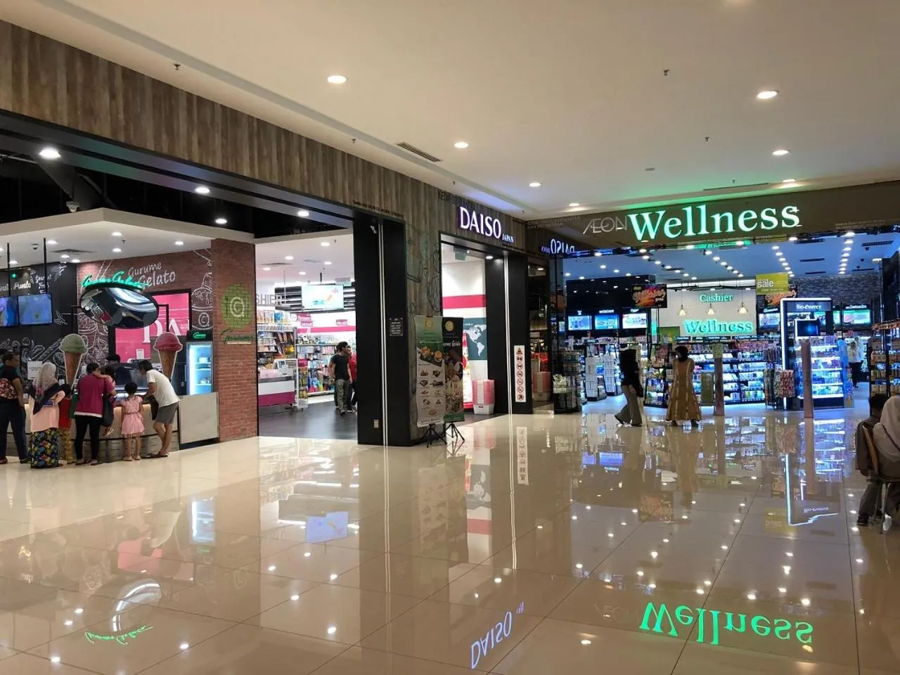 Buff Evo Soho Bangi Sentral with NETFLIX & WiFi