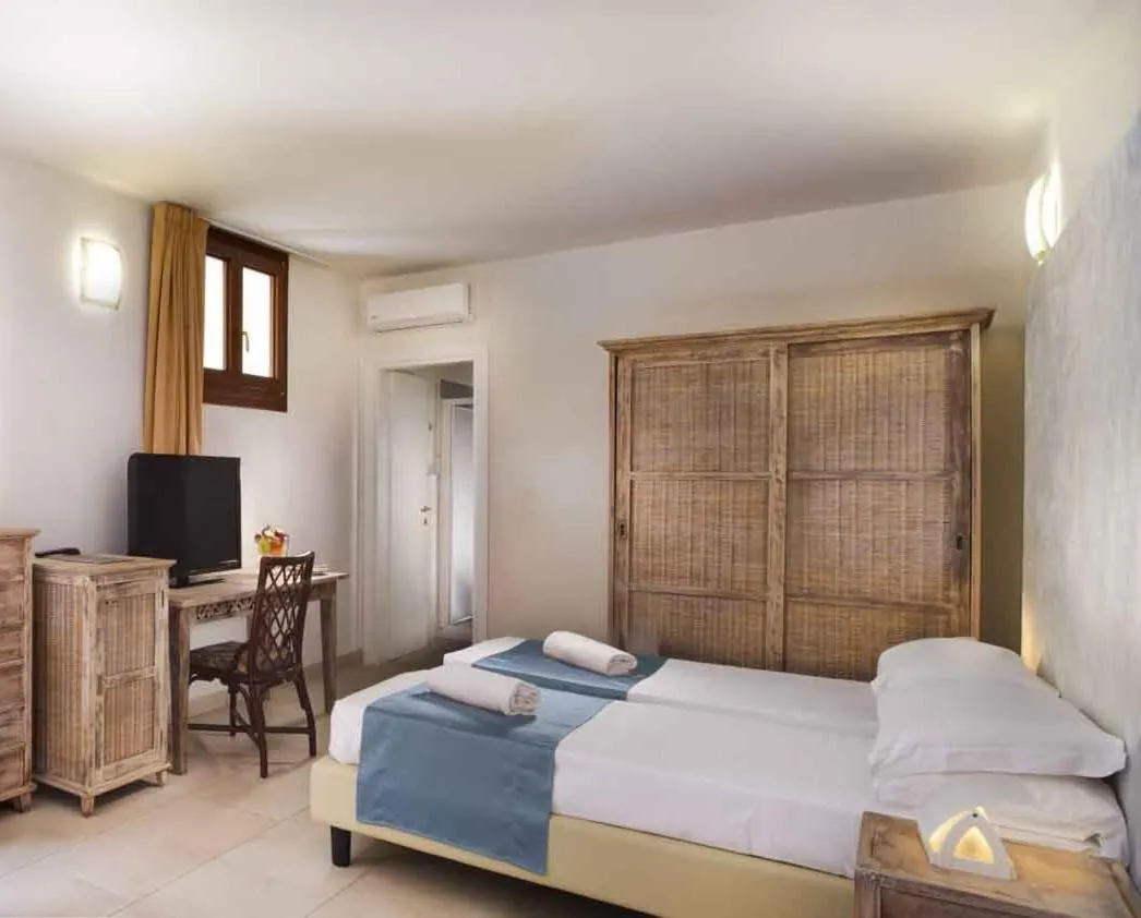 Bed in Hotel Baia Imperiale