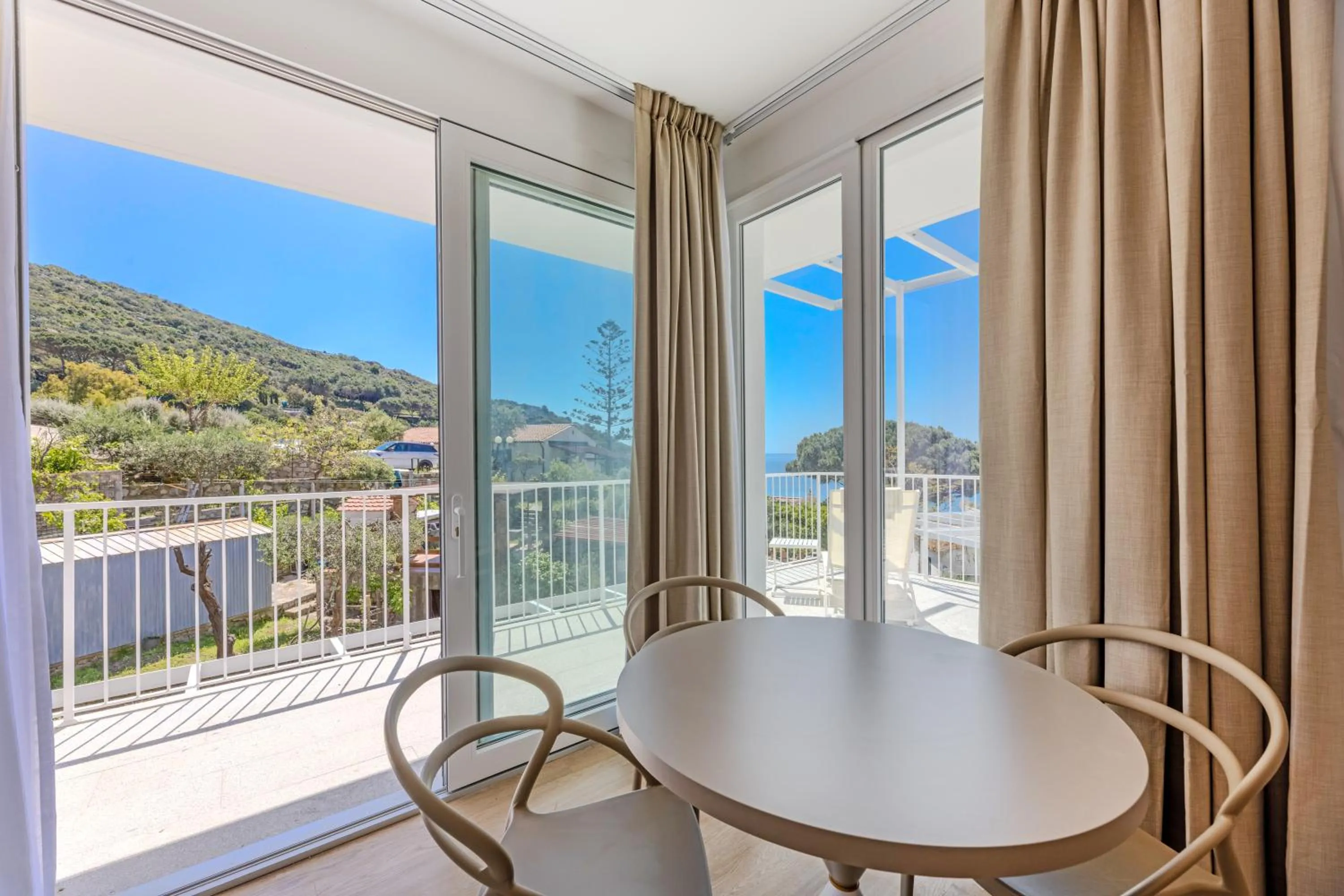 Day in Hotel Baia Imperiale