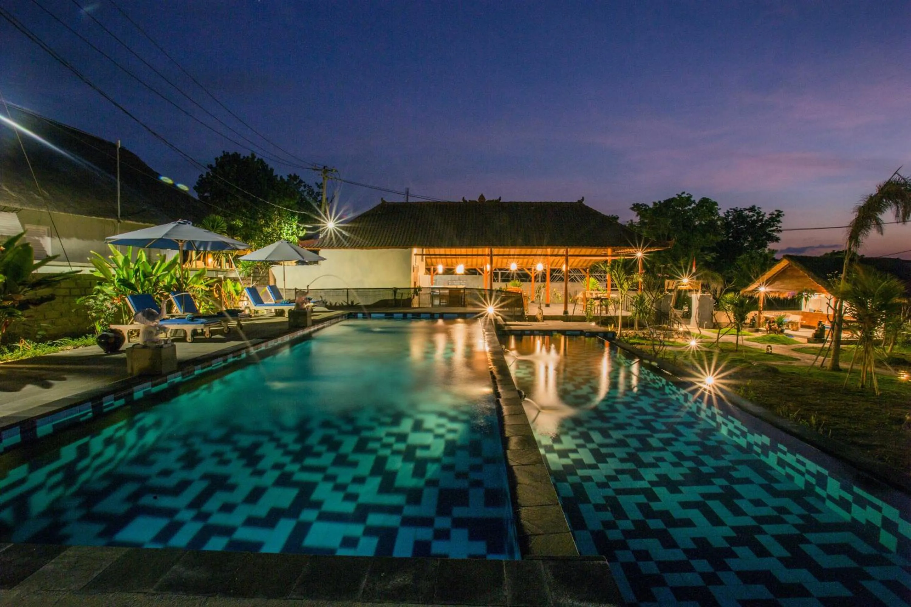 Night in D'Coin Lembongan