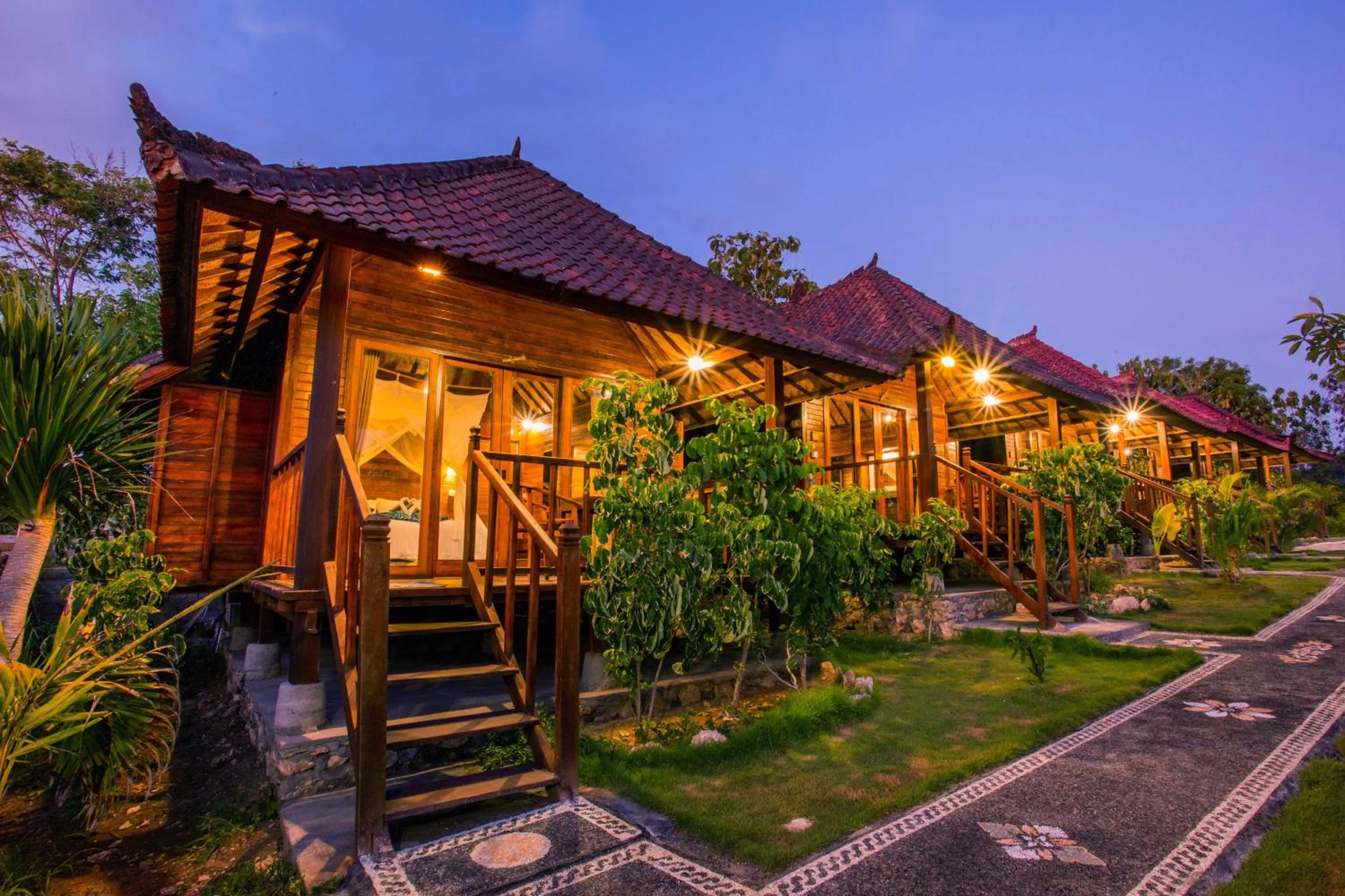 Property building in D'Coin Lembongan