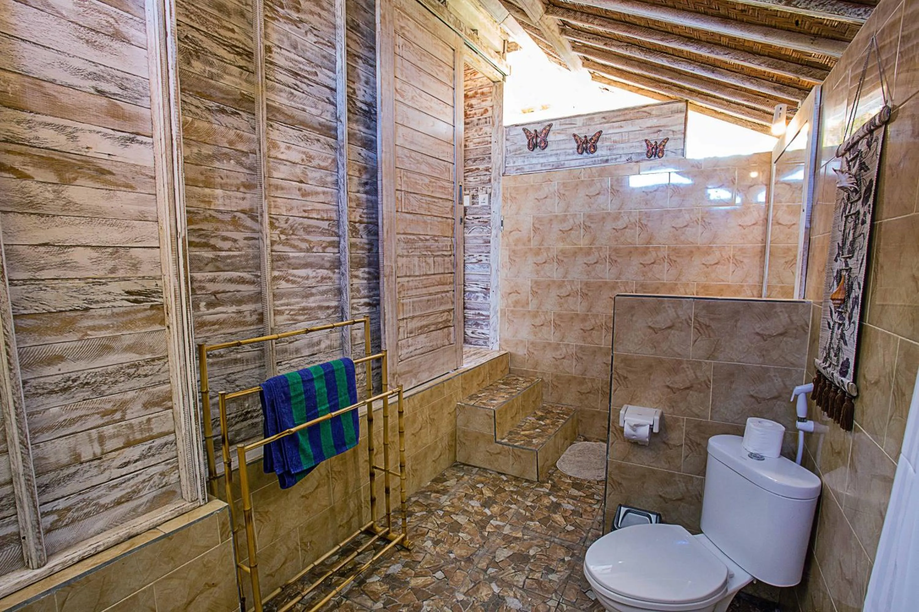 Bathroom in D'Coin Lembongan