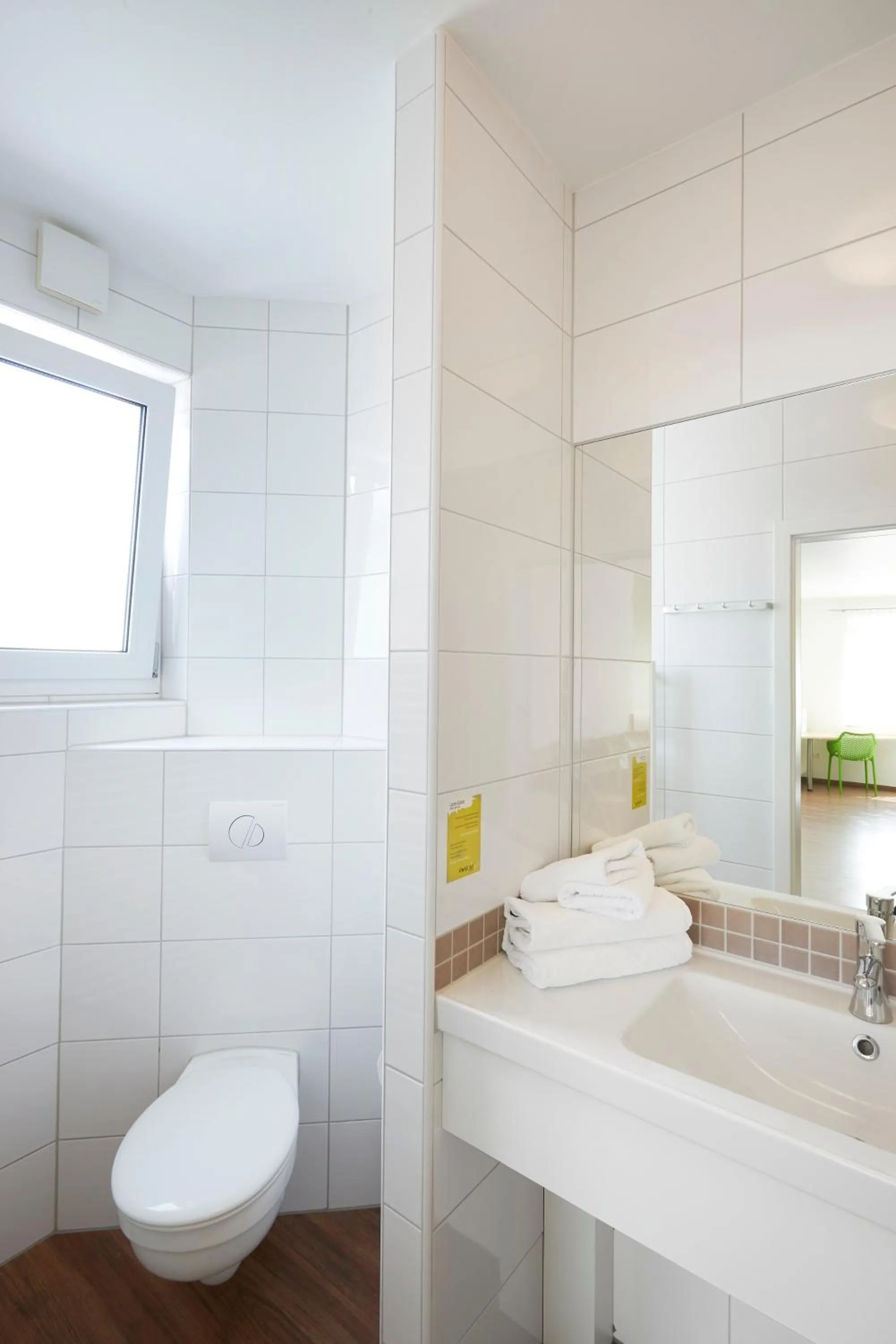 Bathroom in City Motel Soest