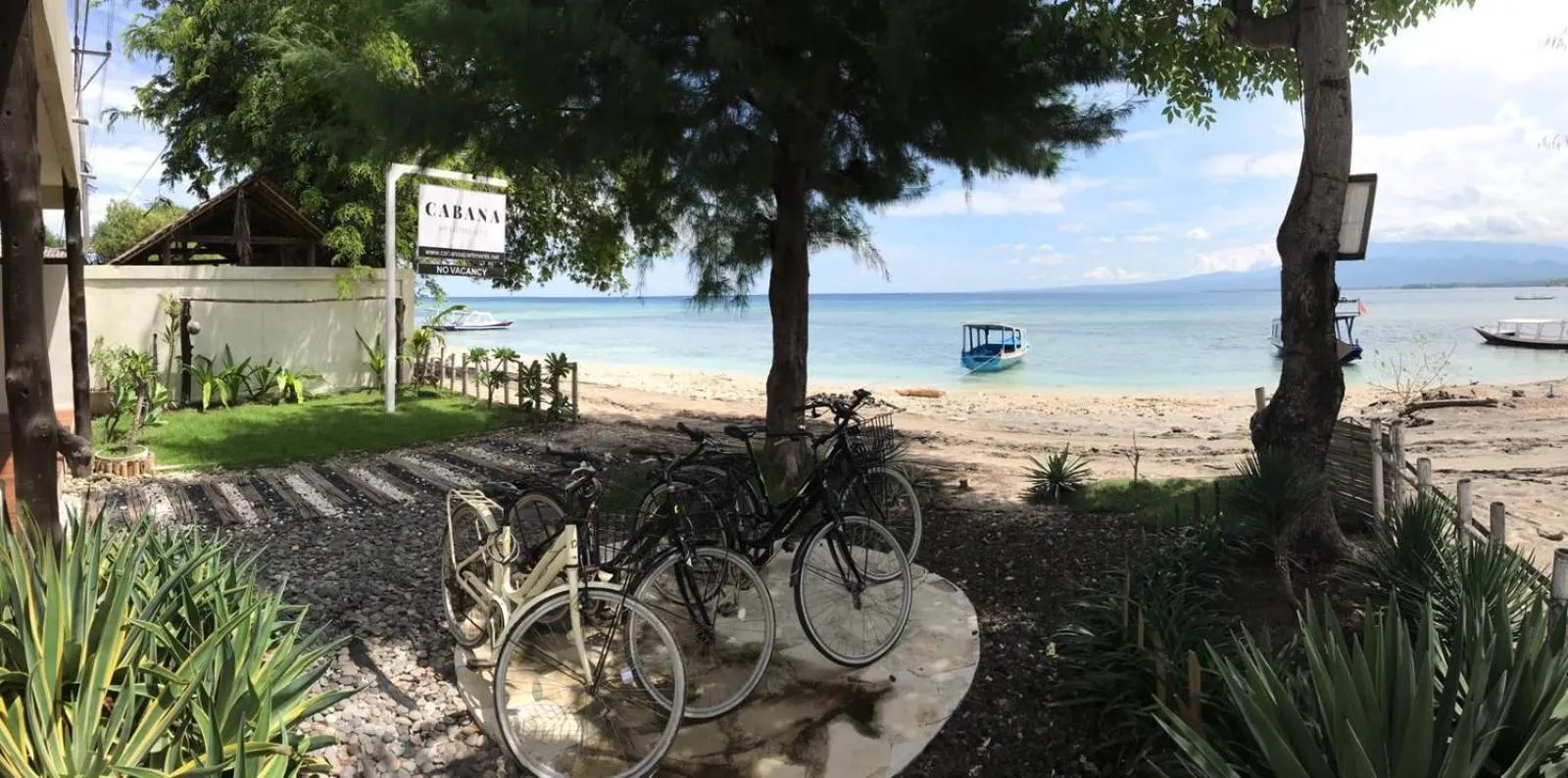 Apartment in Cabana - Boutique Beachfront Accommodation