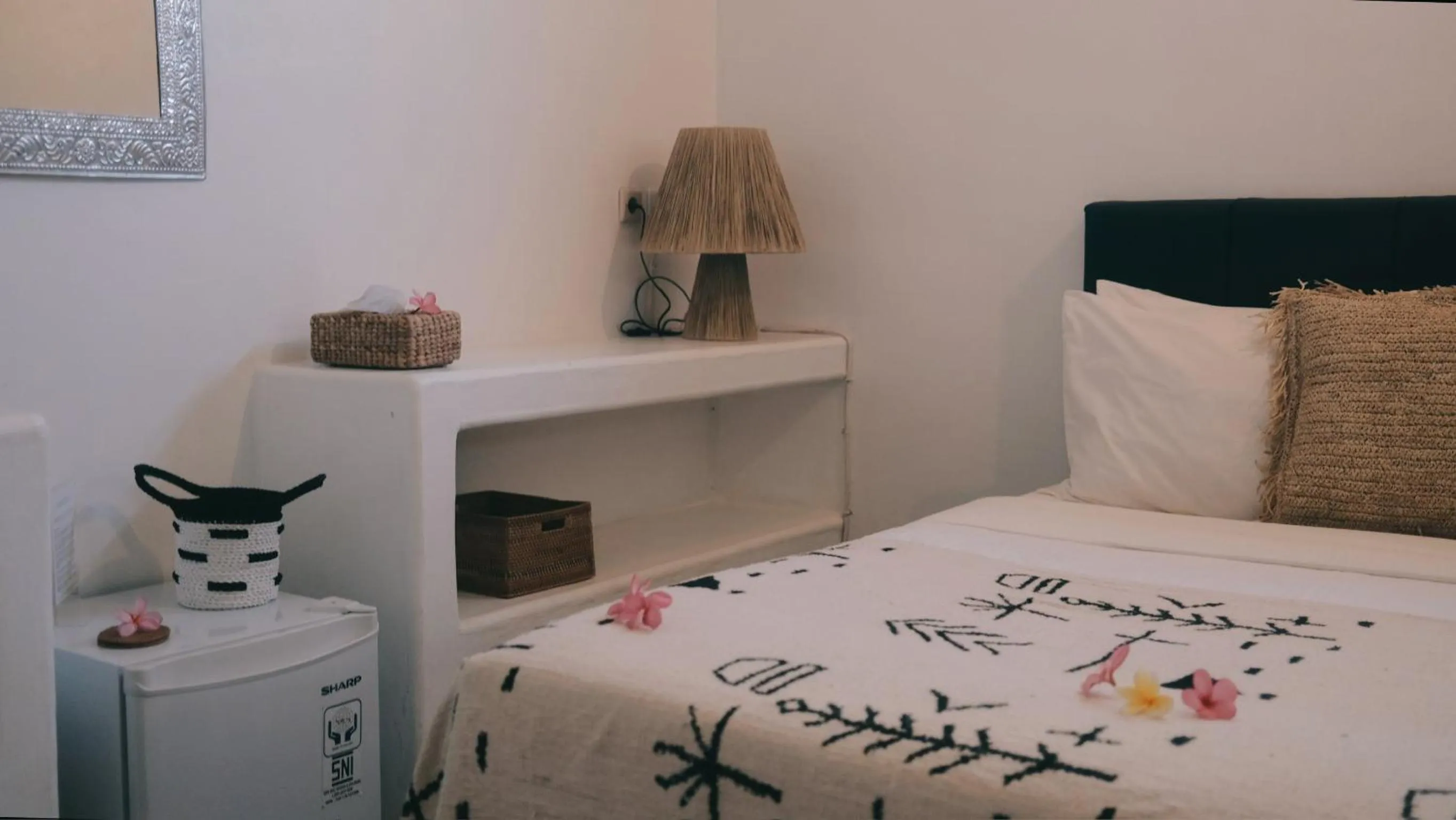 Bed in Cabana - Boutique Beachfront Accommodation