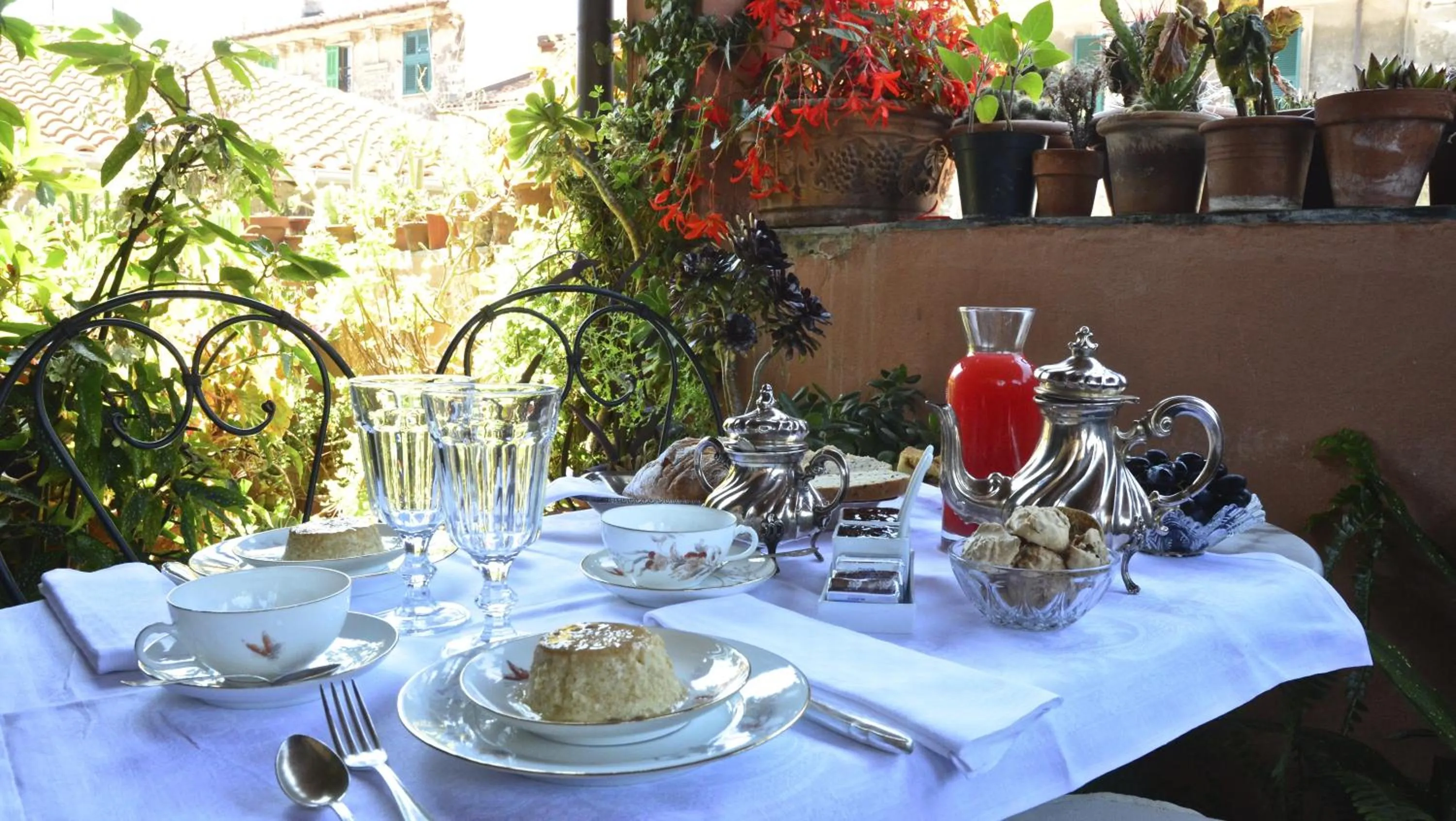 Dining area in La Terrazza dei Pelargoni B&B