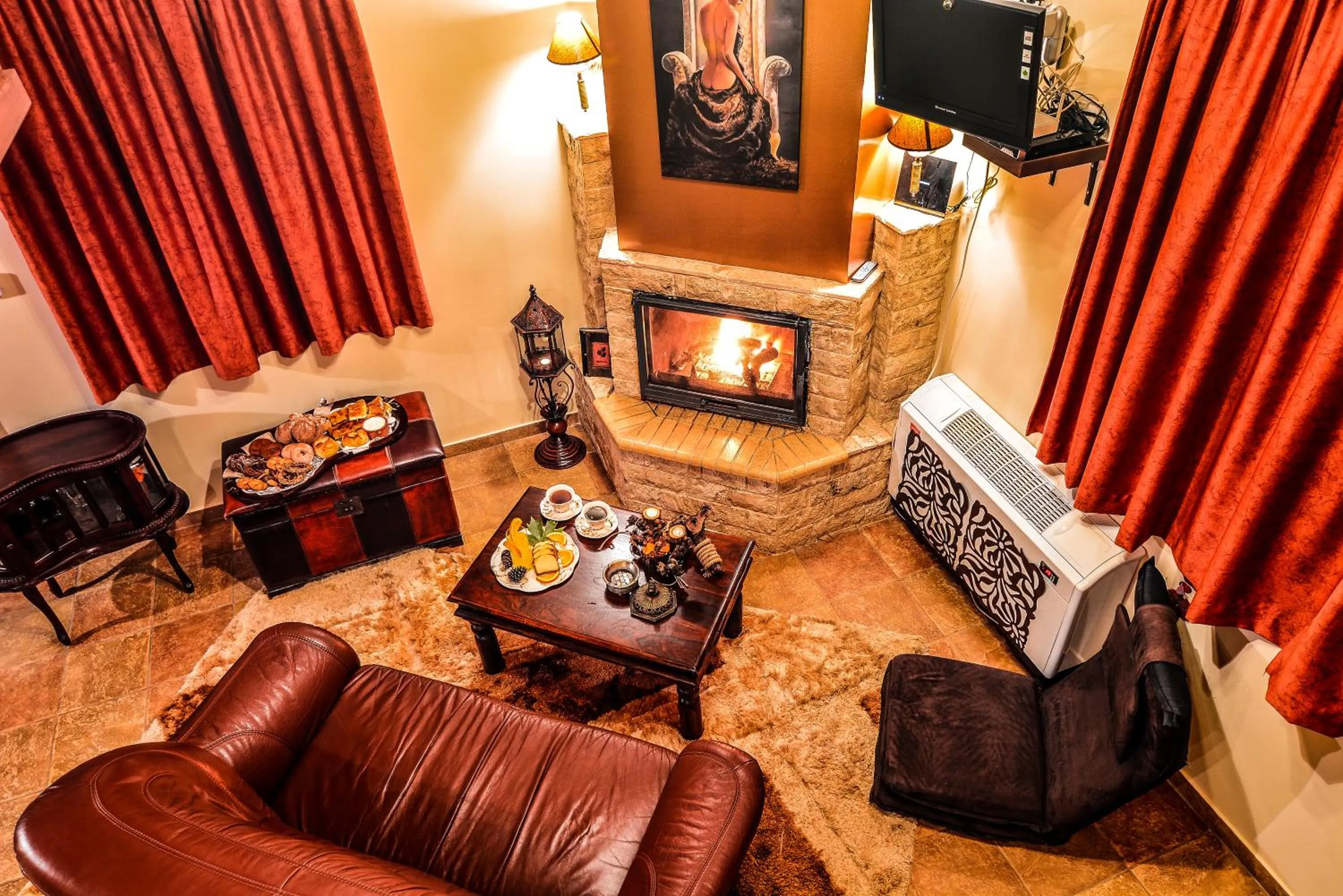 Decorative detail in Camelia Suites