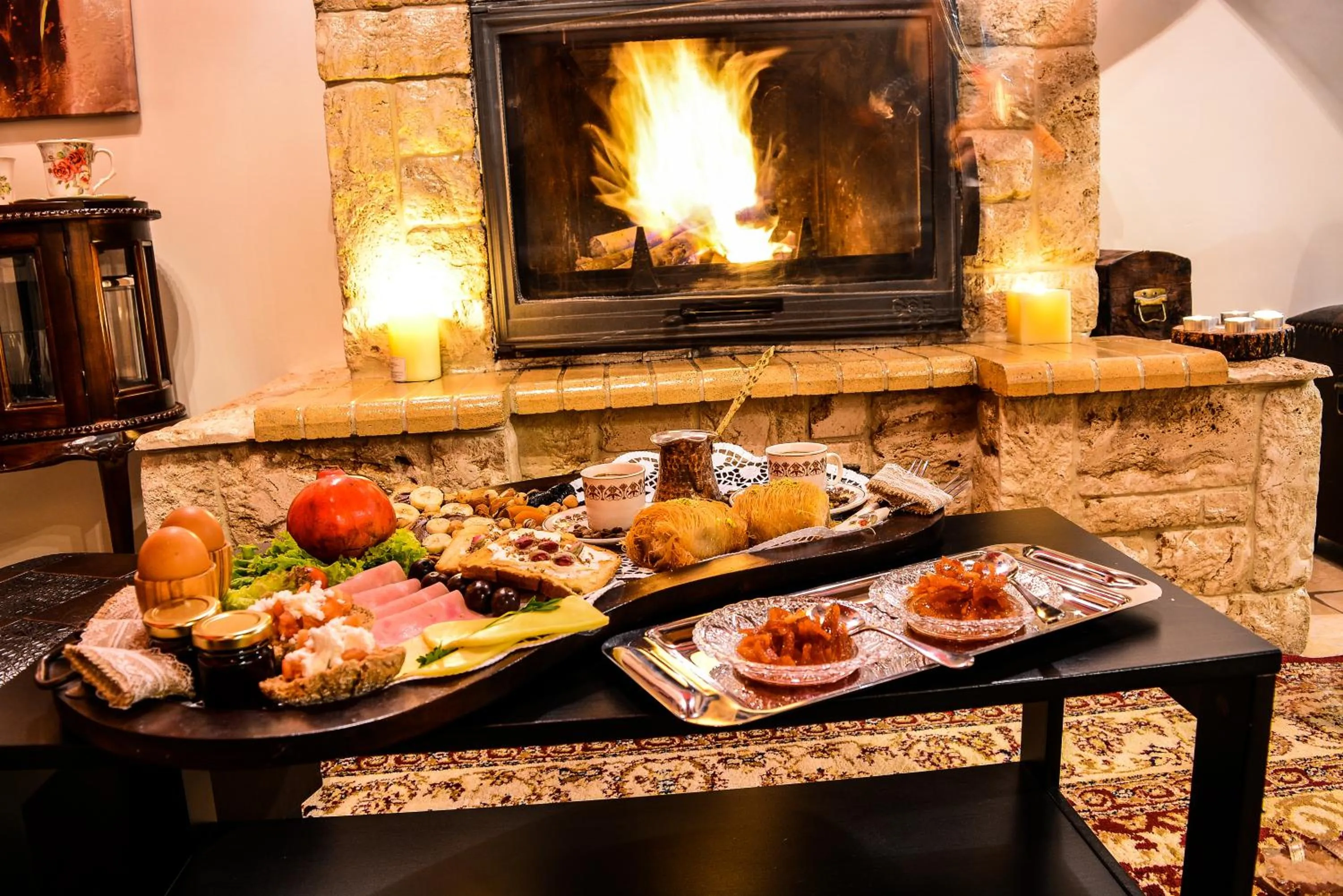 English/Irish breakfast in Camelia Suites