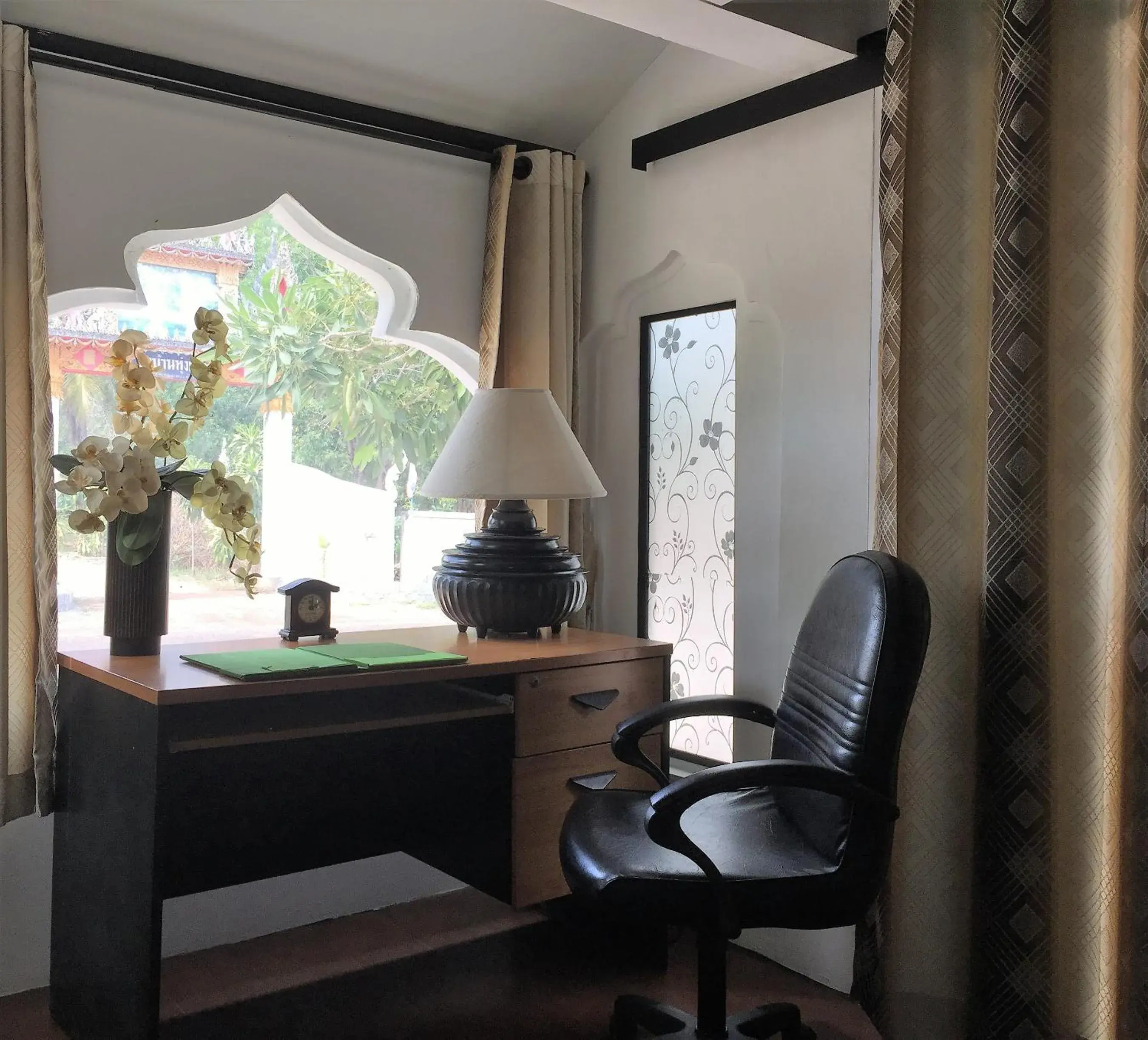 Seating area in Phu View Hideaway Seating area in Phu View Hideaway