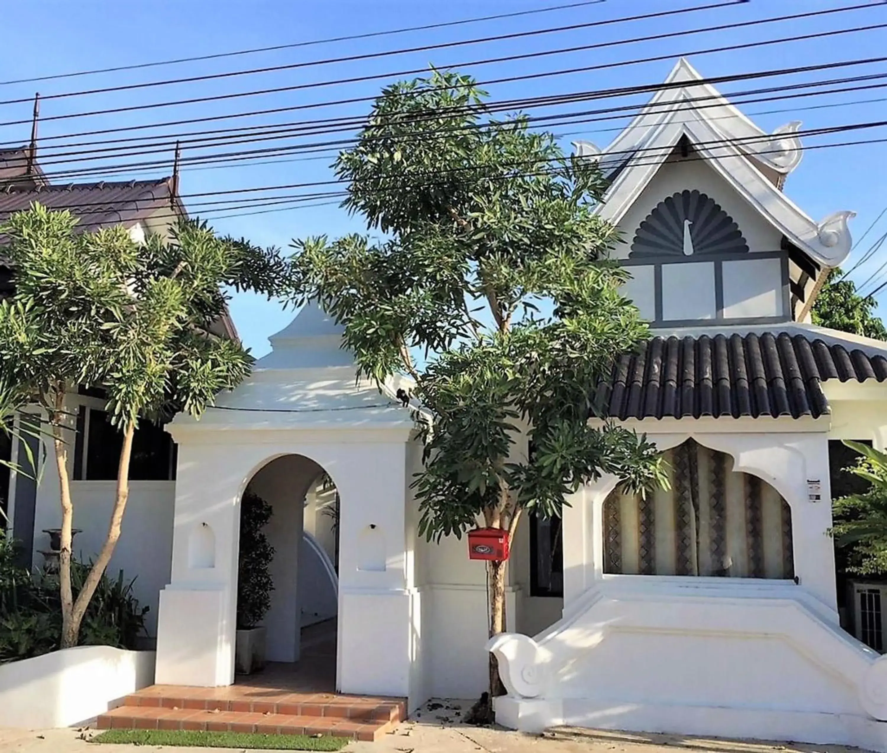 Facade/entrance in Phu View Hideaway Facade/entrance in Phu View Hideaway