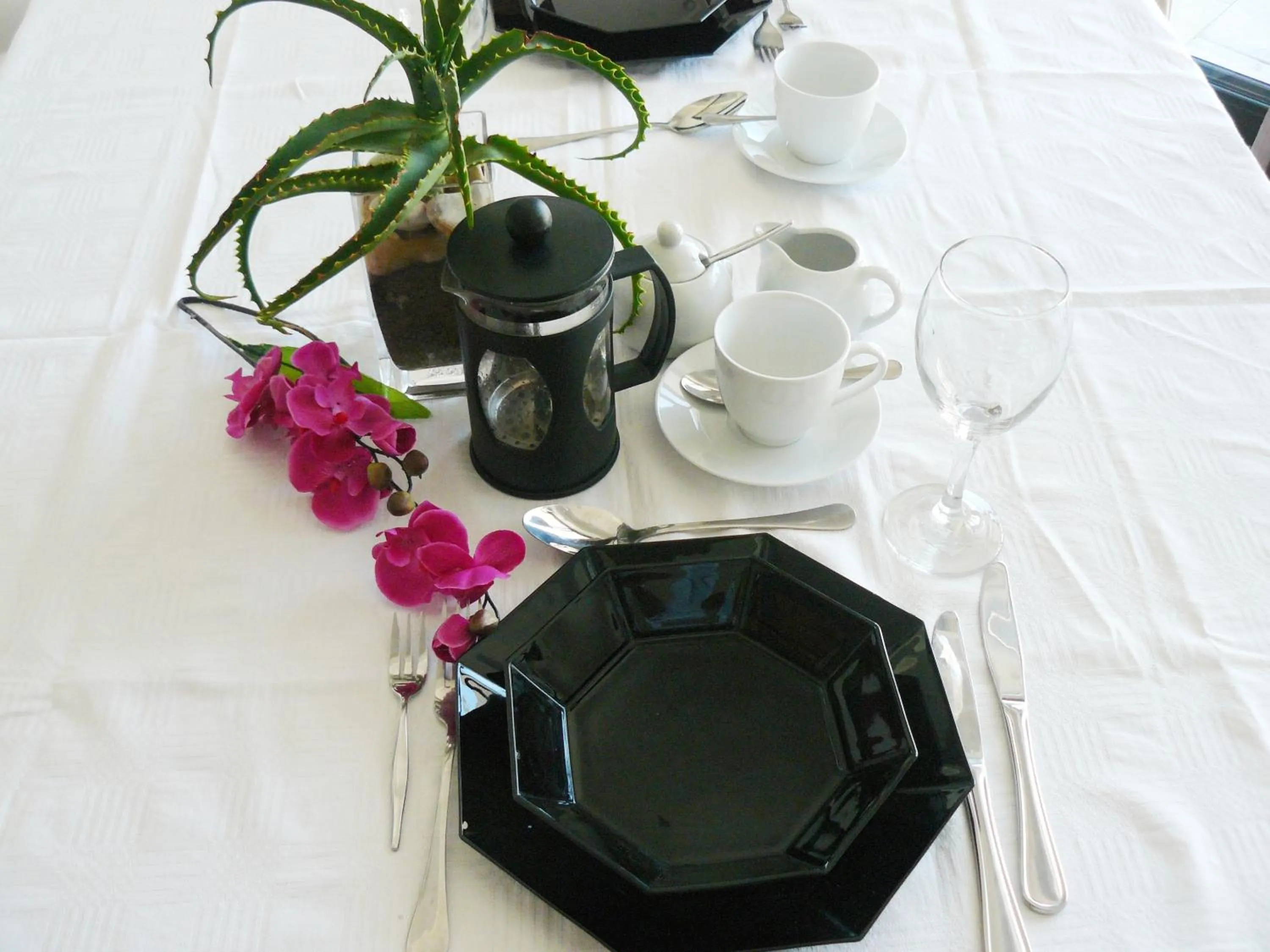 Restaurant/places to eat in Radium Hall Guest House