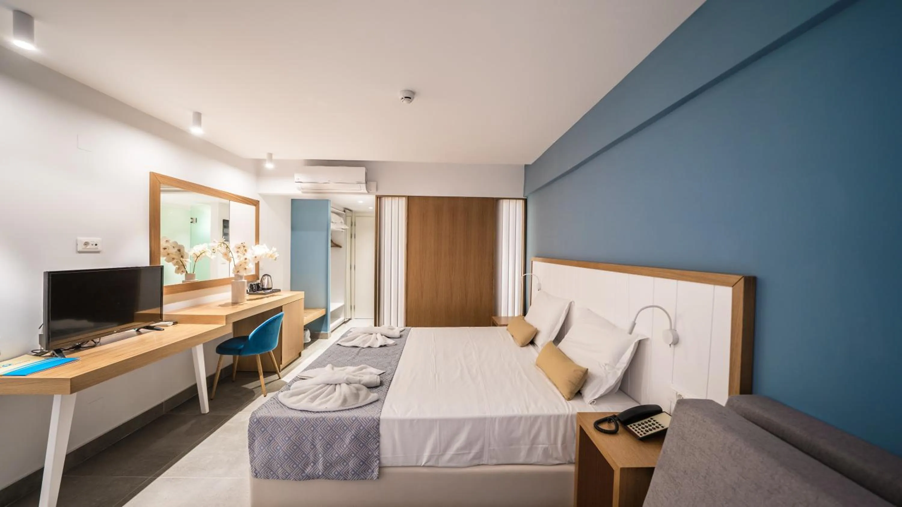 Bedroom in Panorama Village Hotel