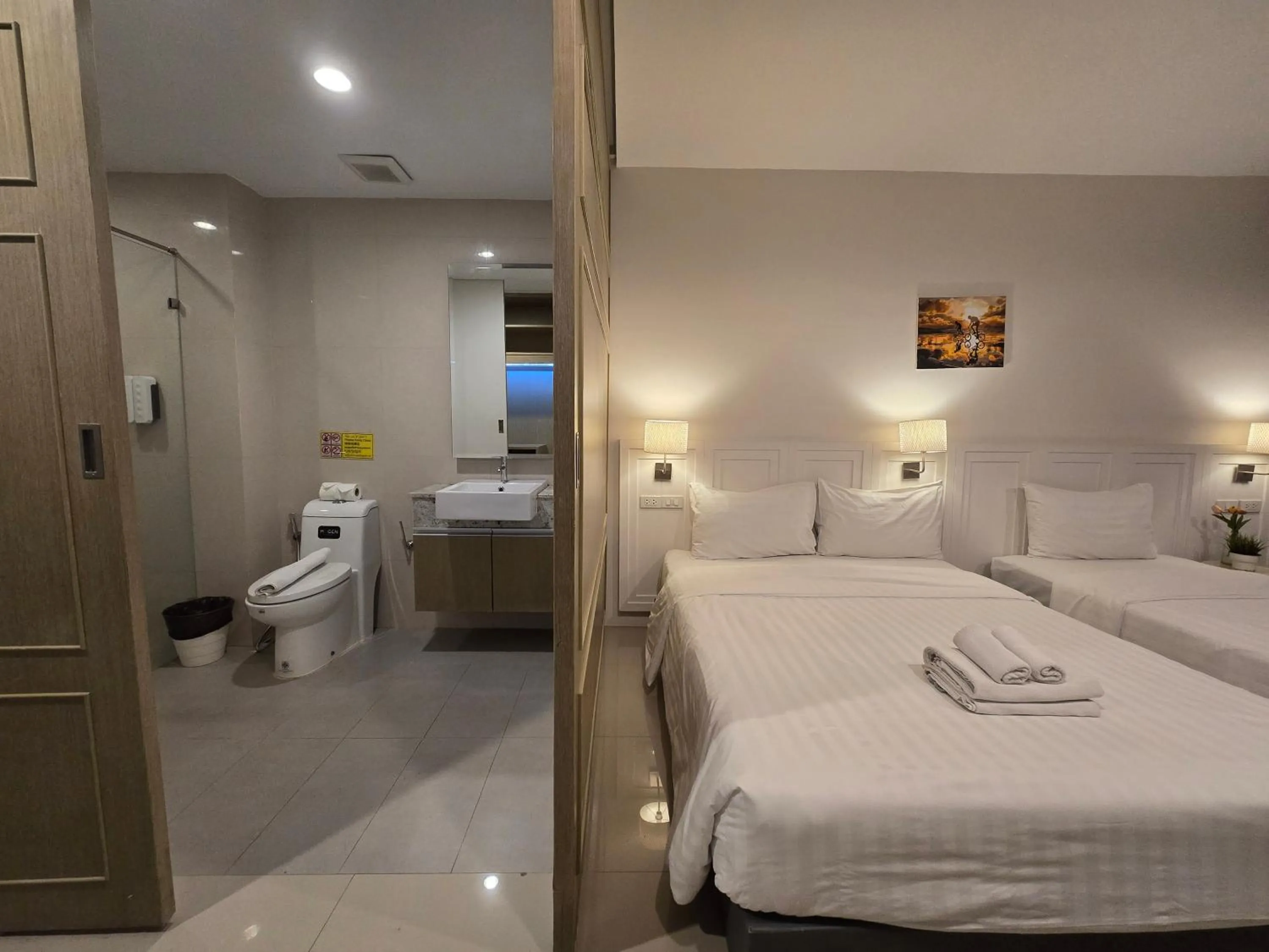 Bathroom, Bed in Sleepstation at Pratunam