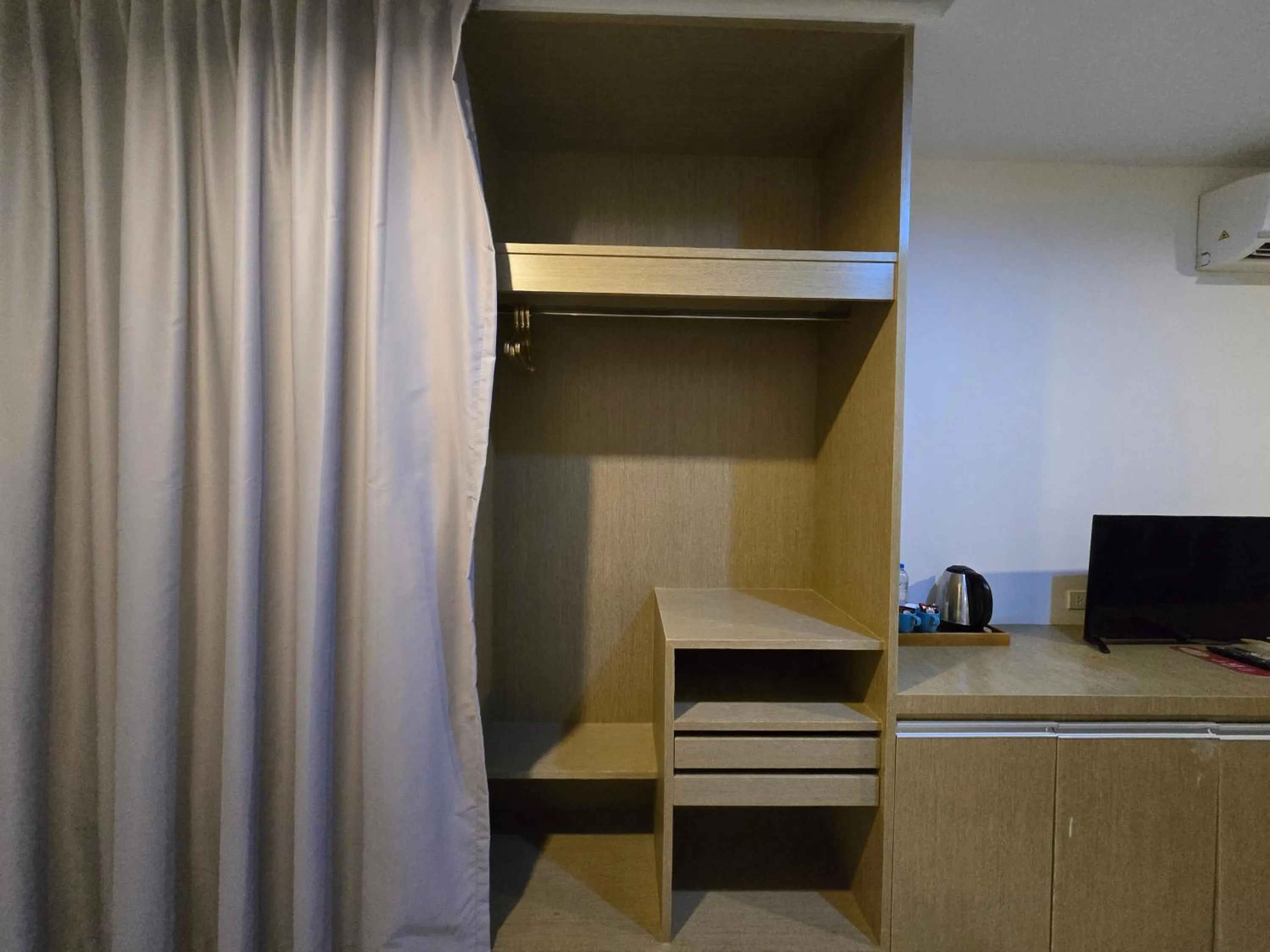 TV and multimedia in Sleepstation at Pratunam