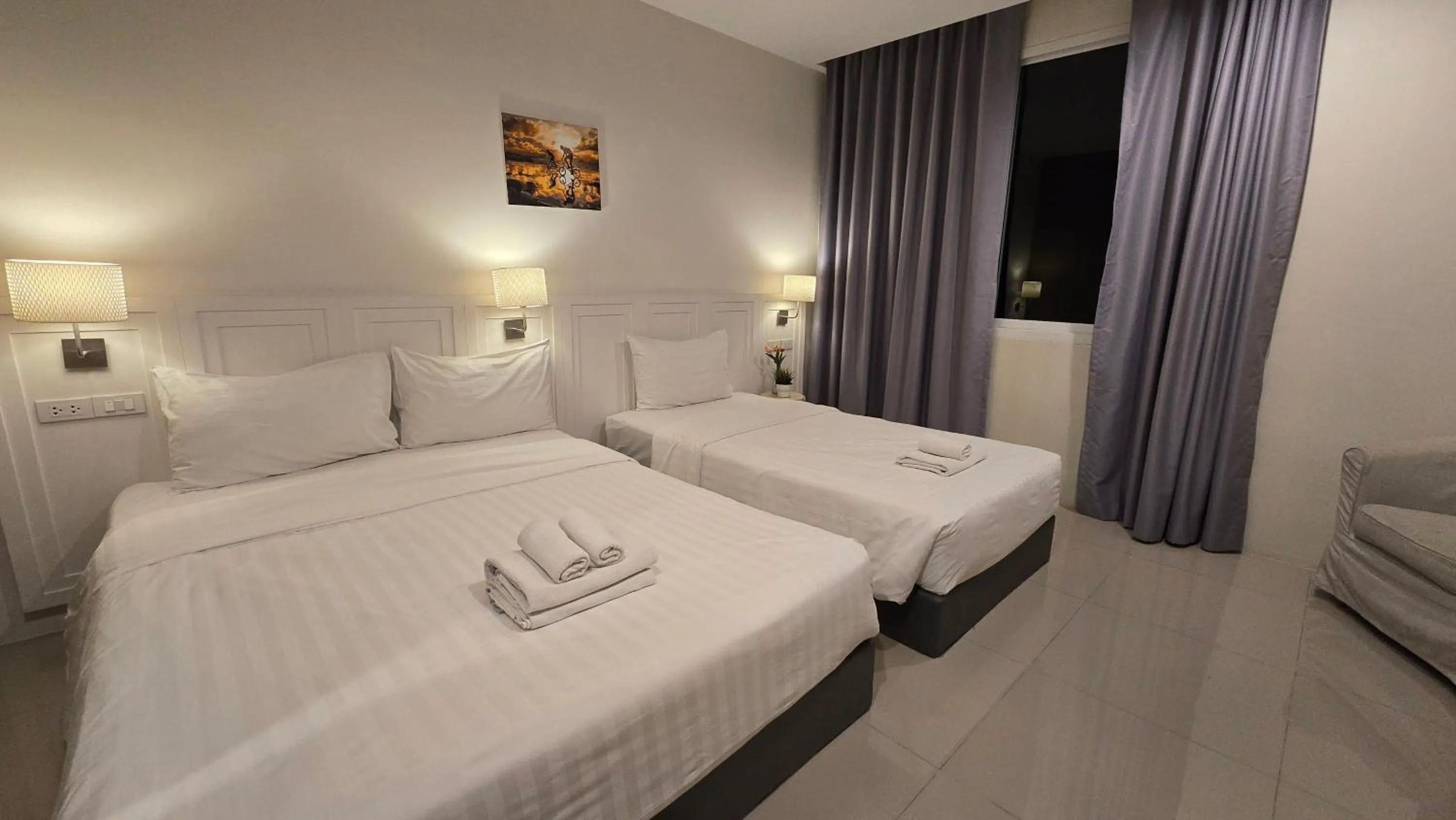 Bed in Sleepstation at Pratunam