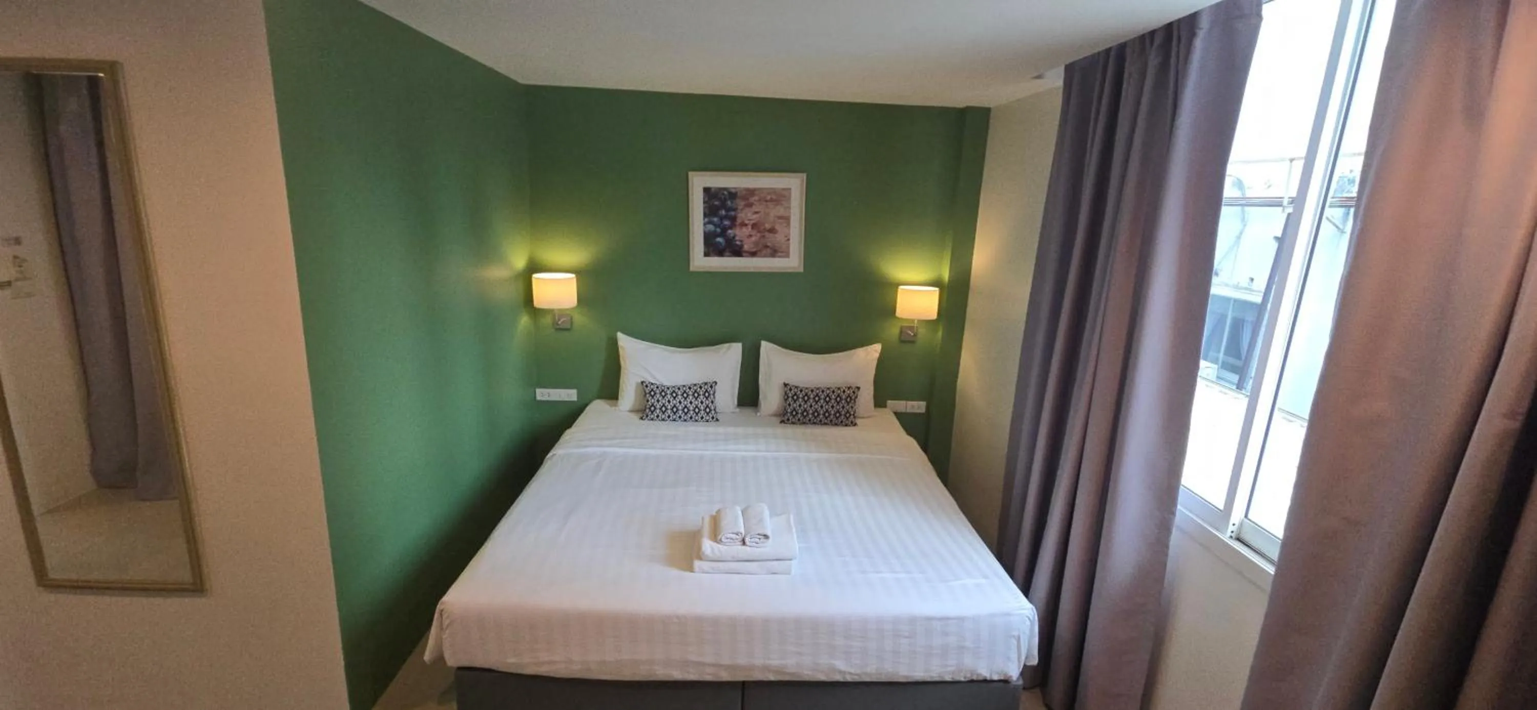 Bedroom, Bed in Sleepstation at Pratunam