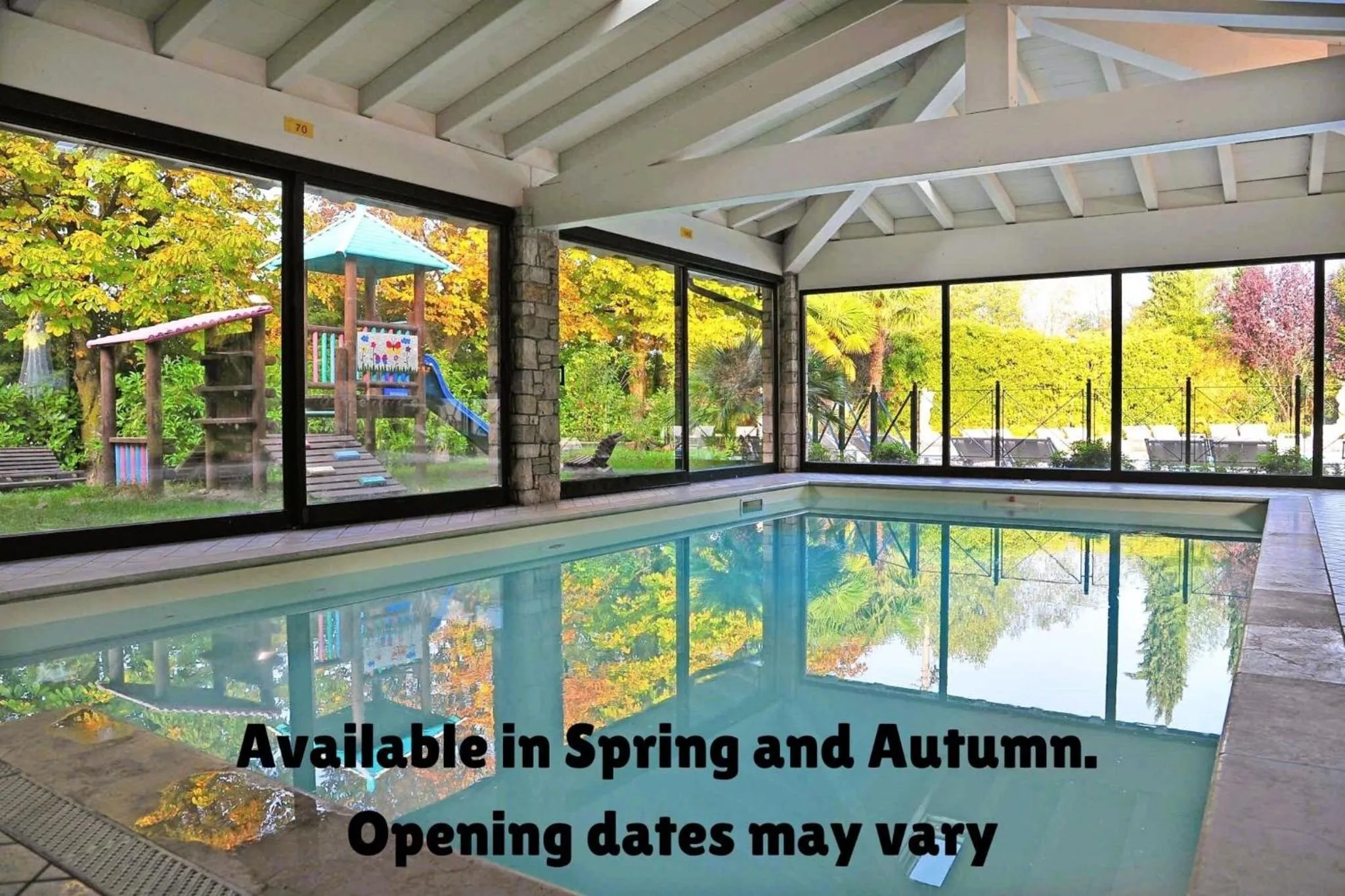 Swimming pool in Park Residence Il Gabbiano