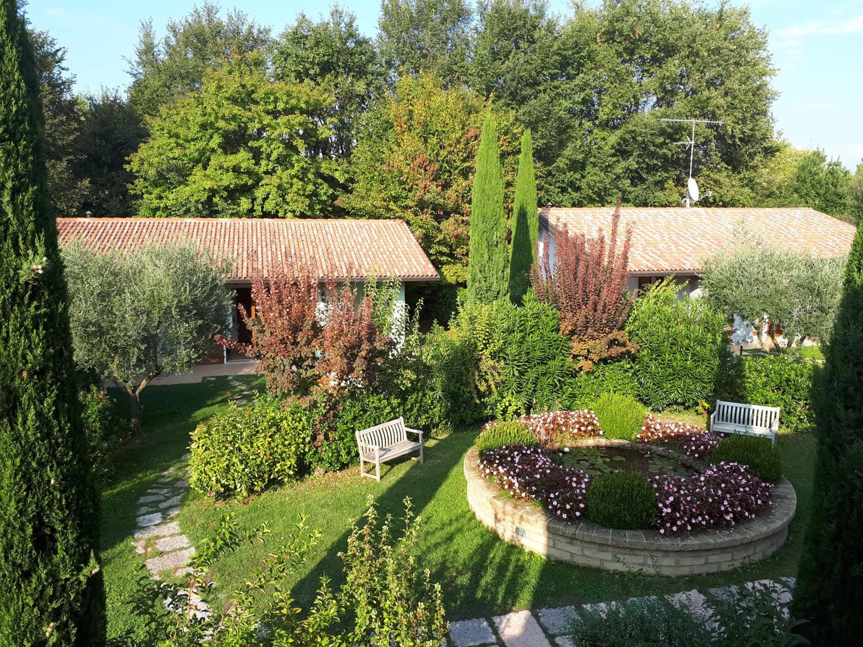 Garden in Park Residence Il Gabbiano