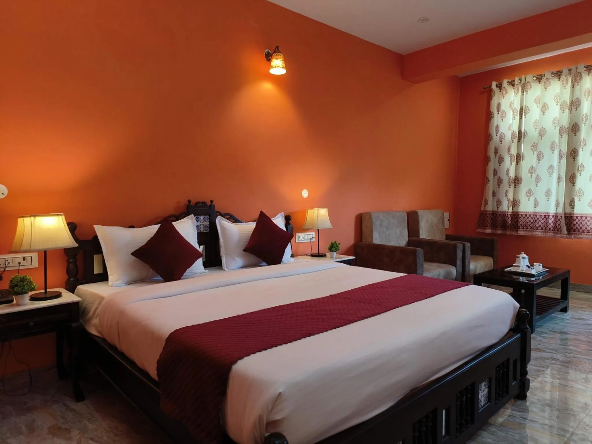 Bed in Sajjan Bagh Resort