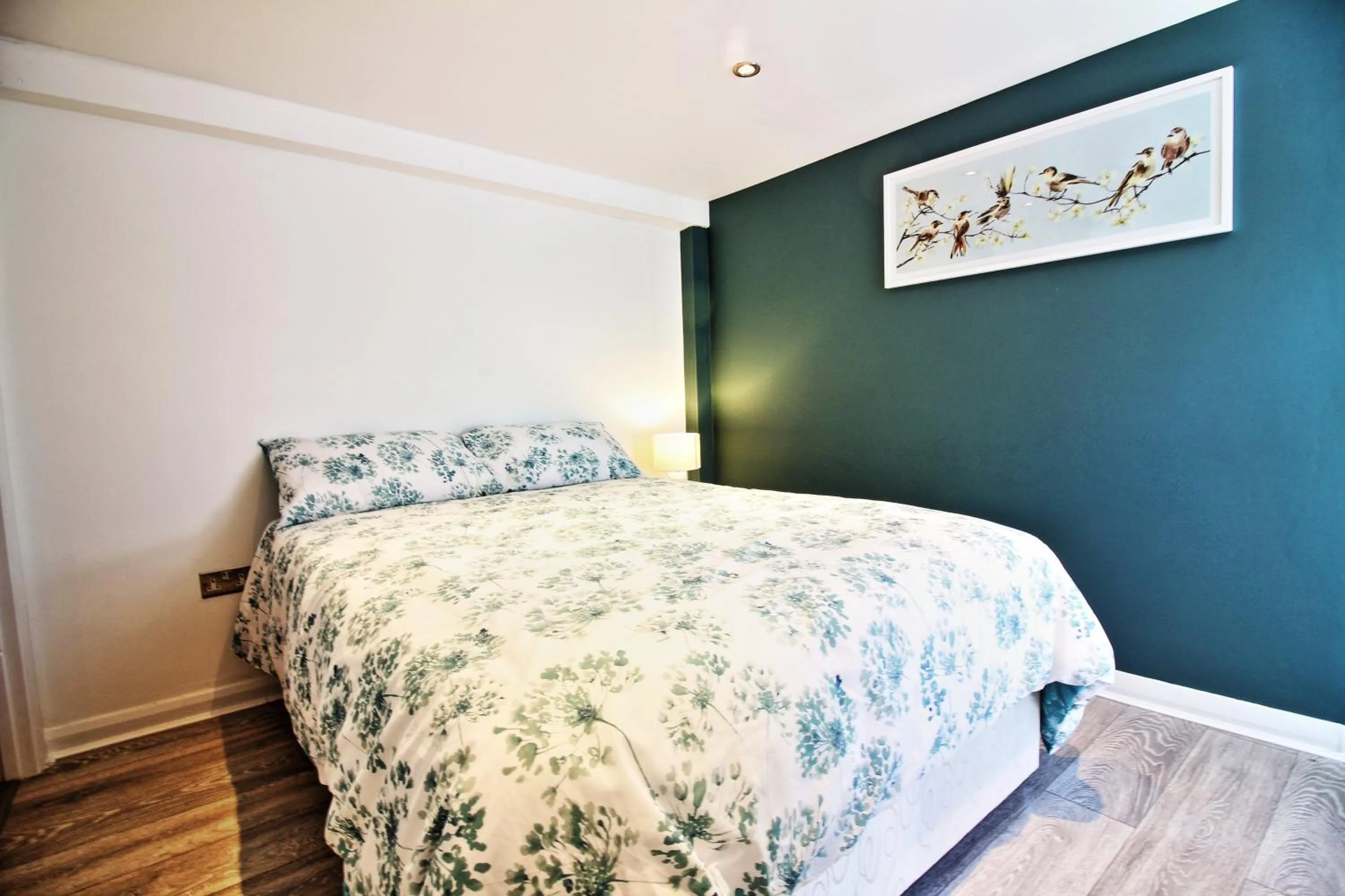 Bedroom, Bed in Star Apartment Ipswich, A Hidden Gem near the Waterfront