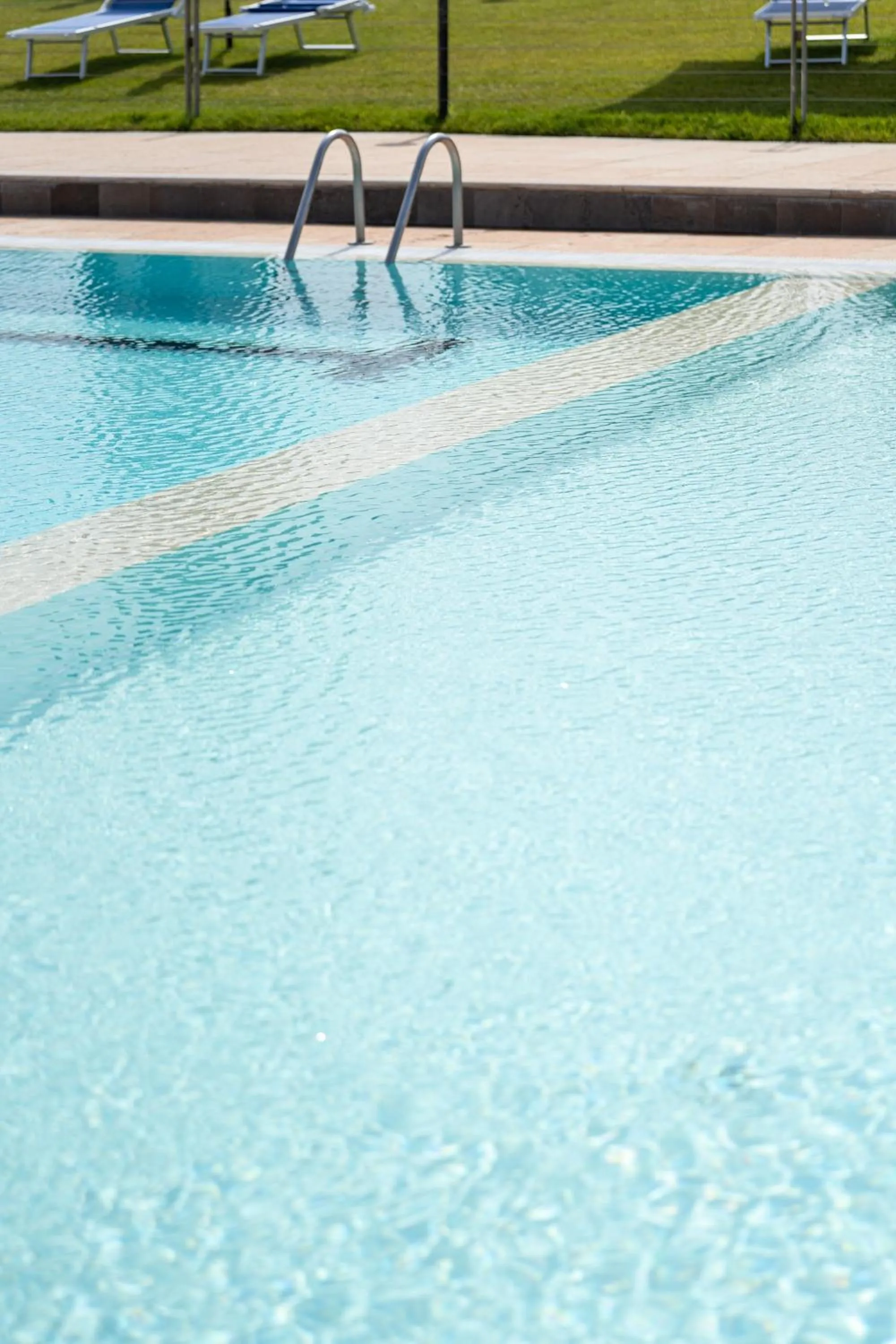 Swimming pool in Residence Primera