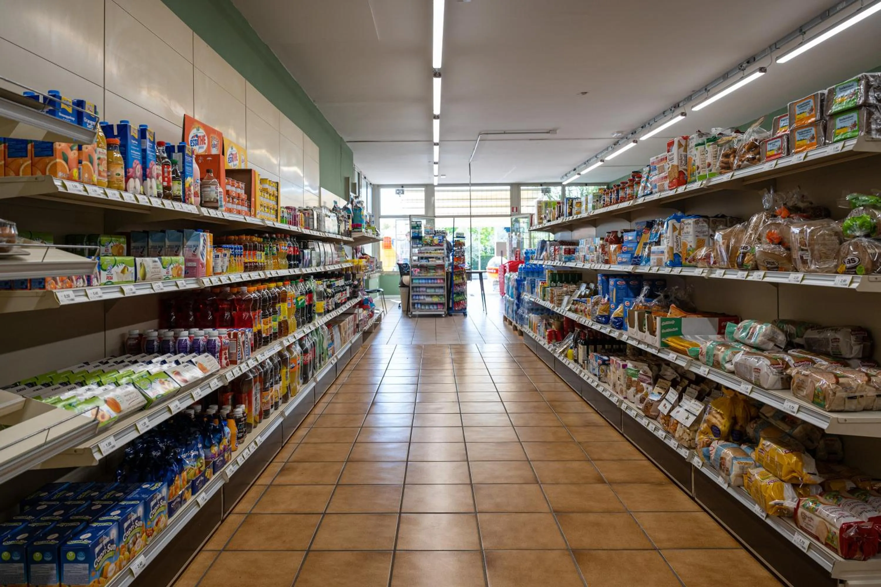 On-site shops in Residence Primera