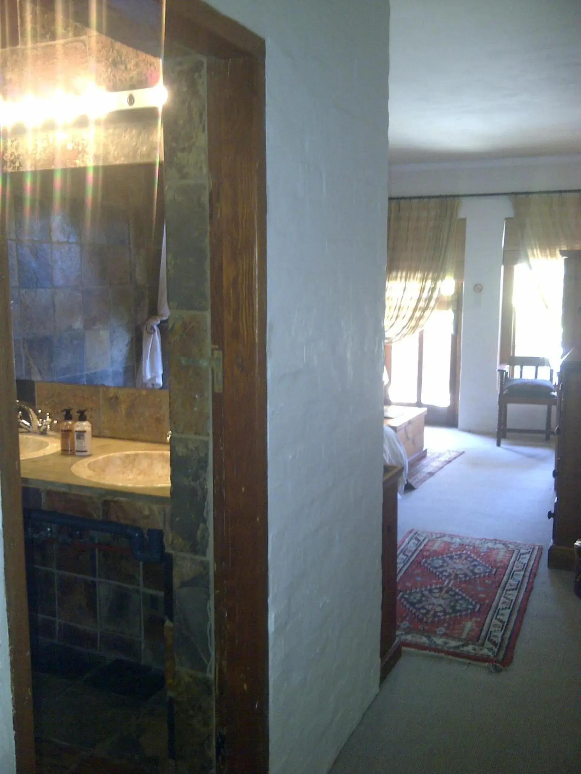 Honeymoon Suite - single occupancy in Agulhas Country Lodge Honeymoon Suite - single occupancy in Agulhas Country Lodge