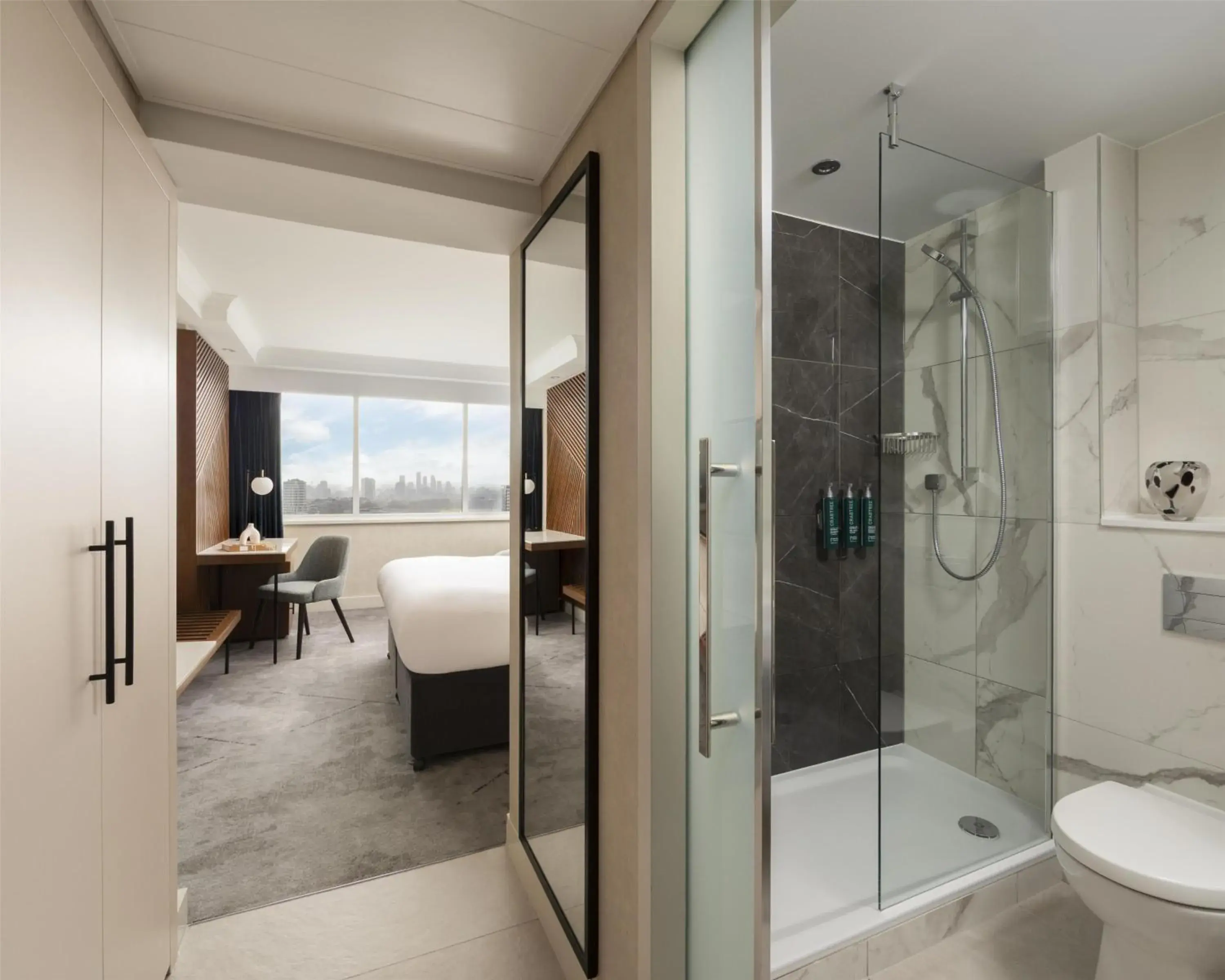 View (from property/room), Bed in Hilton London Metropole View (from property/room), Bed in Hilton London Metropole