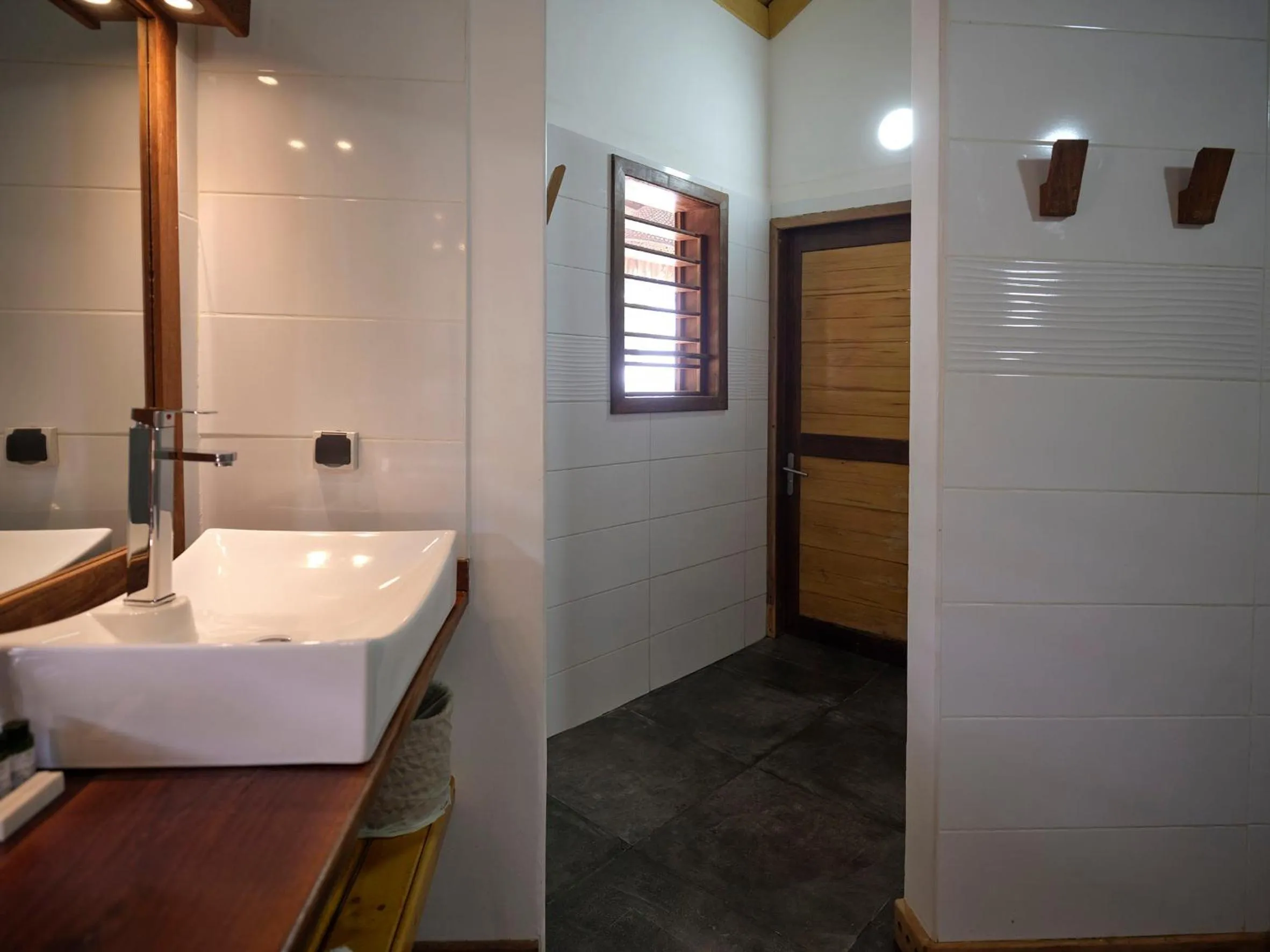 Bathroom in Antsanitia Resort
