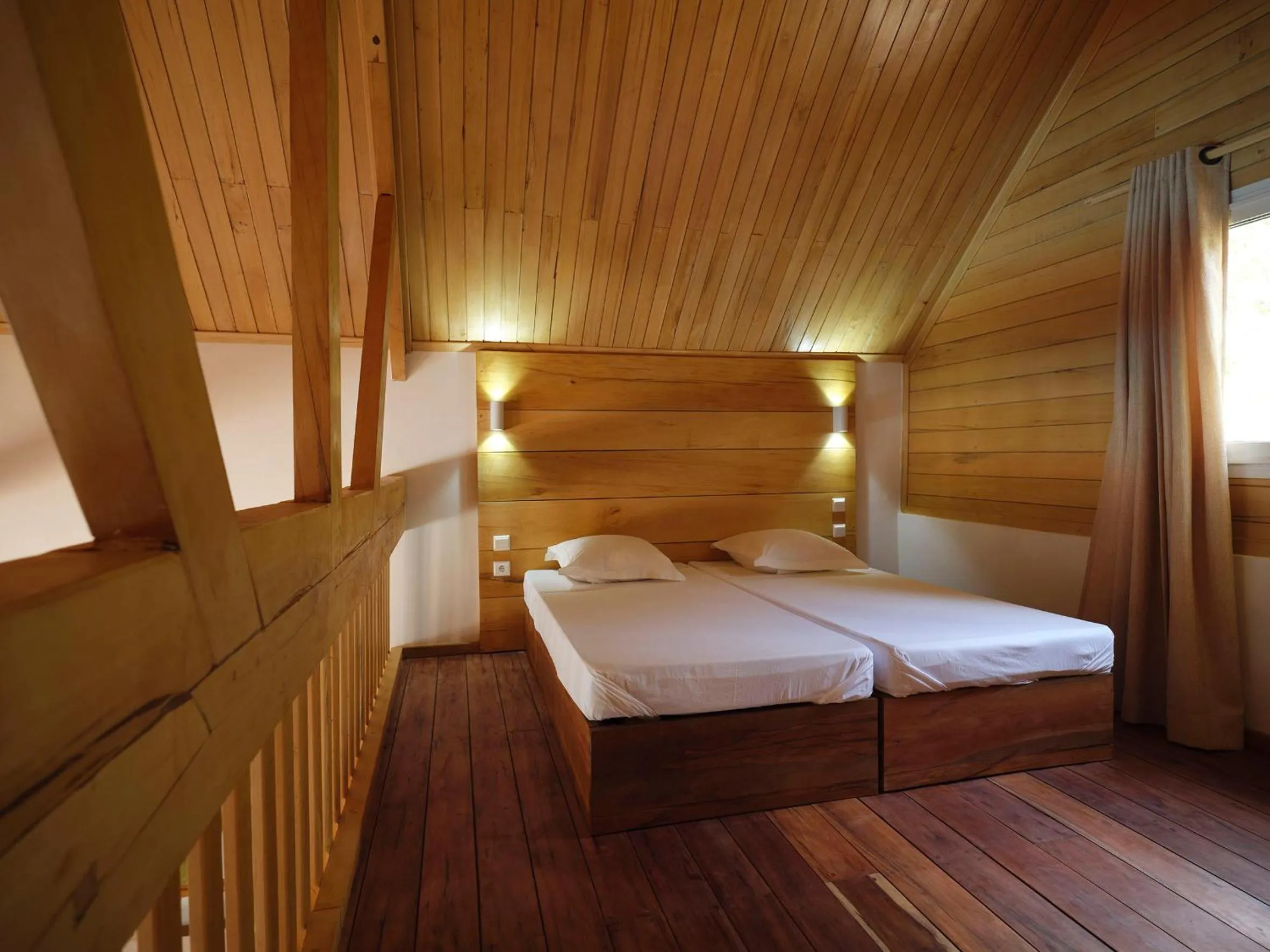 Bedroom, Bed in Antsanitia Resort